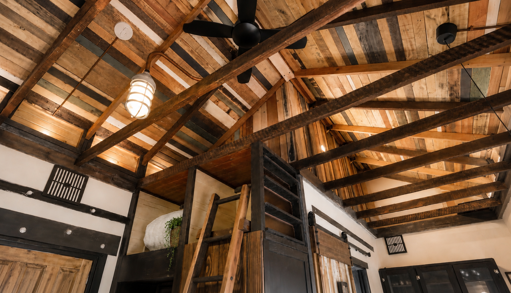 Palet Vaulted ceiling 3.png