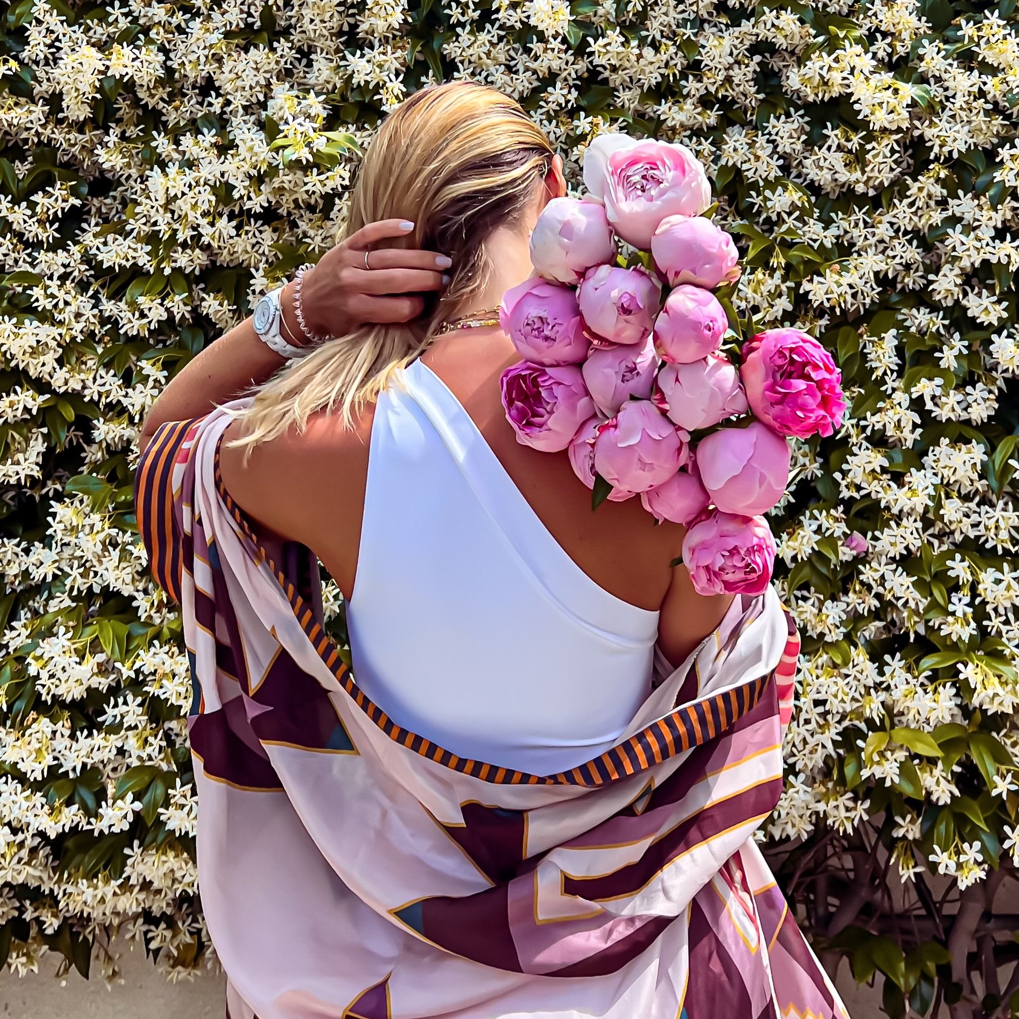 Happy Mother&rsquo;s Day 🌸

Pour les mamans, les futures mamans, celles qui le sont de c&oelig;ur, et toutes les femmes qui prennent soin des autres avec tant de g&eacute;n&eacute;rosit&eacute;.
Happy Mother&rsquo;s Day ✨
A love that blooms forever.
