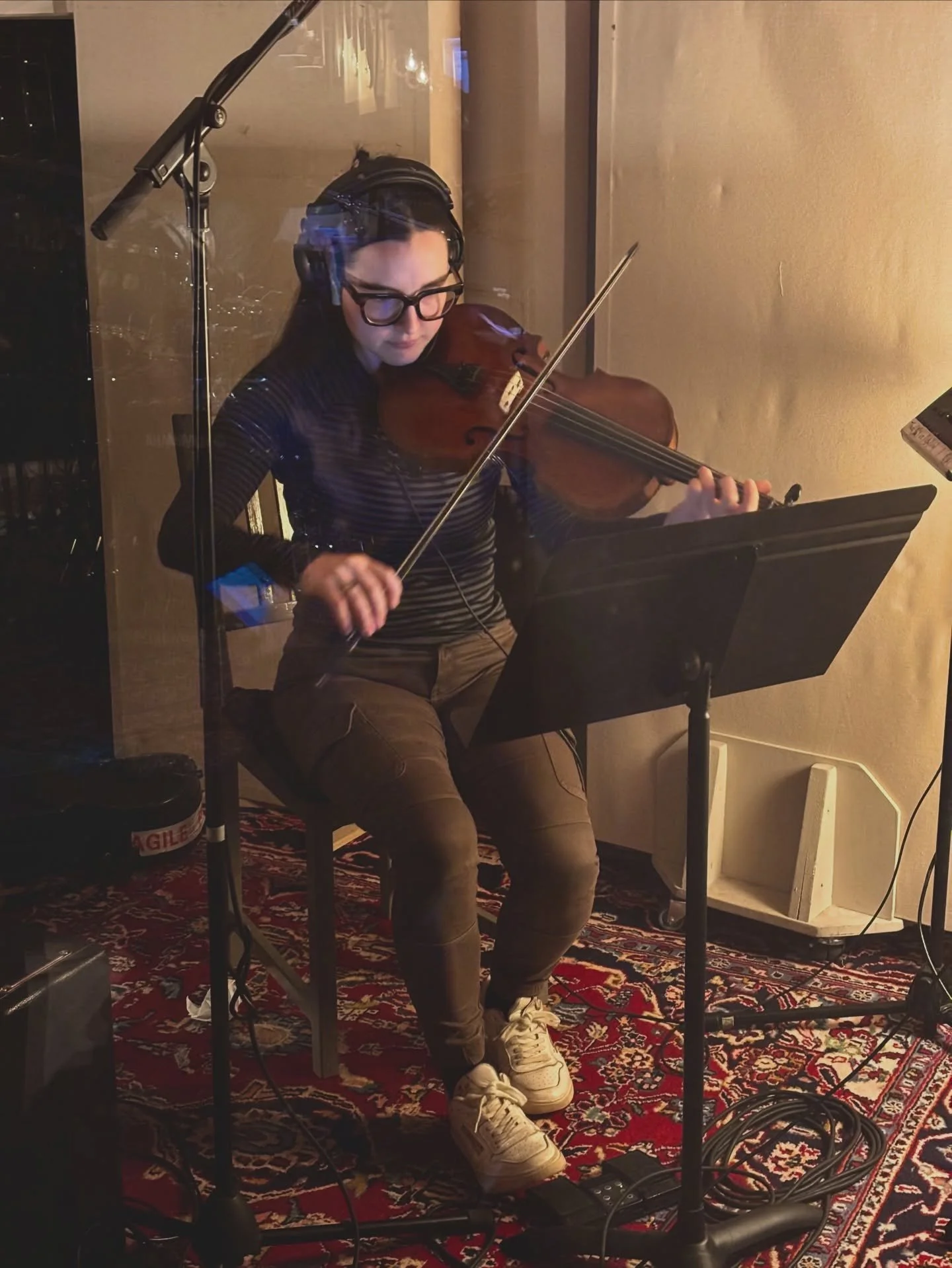 Excited to share a surprise on the new single&hellip;

I felt the music called for something a little extra in the mix so I took to writing some string parts and non other than the incredibly talented Bernadette Kellermann rose to the challenge and a