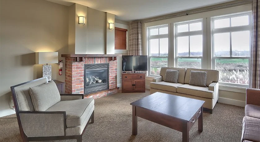 BLUE MOUNTAIN RIVERGRASS RESORT VILLA - SLEEPS 2-6 | $1800
