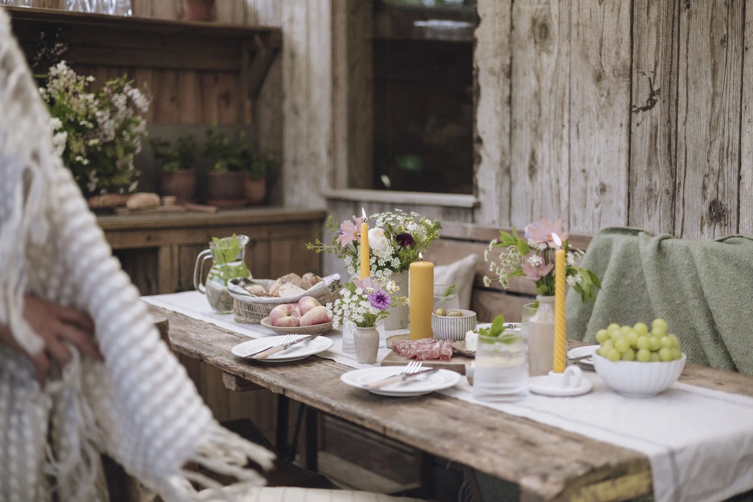 Brook Aurora - Wenyn-2.jpg