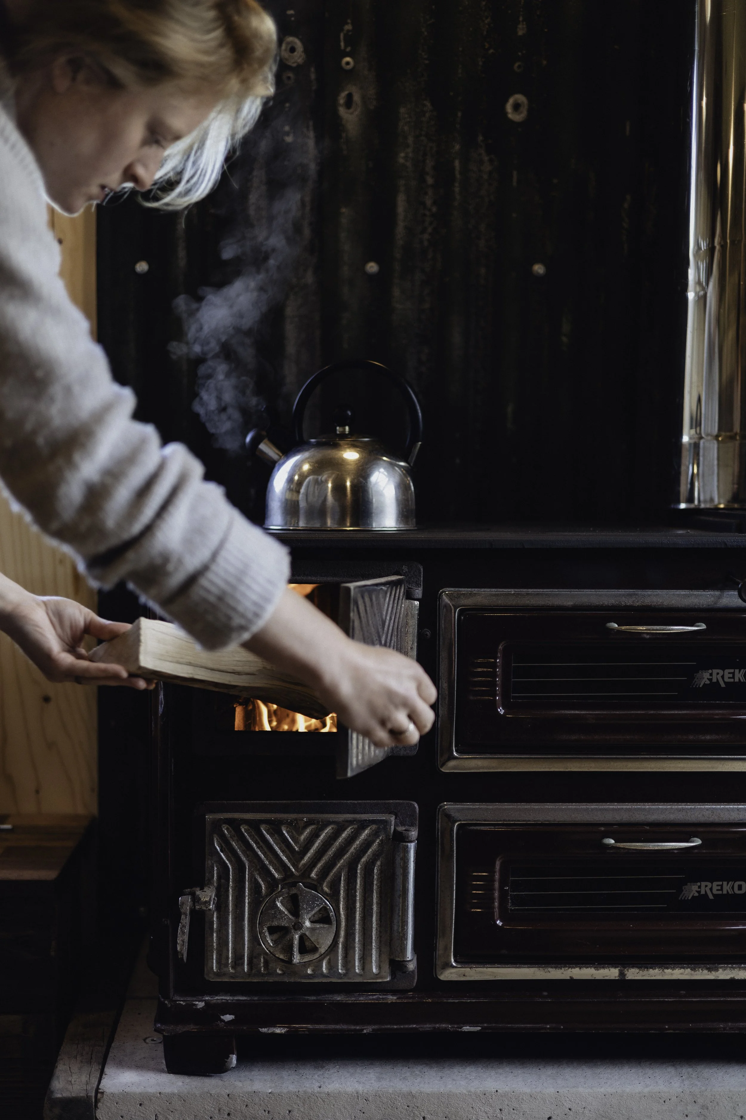 Brook Aurora - Fforest Manorafon-107.jpg