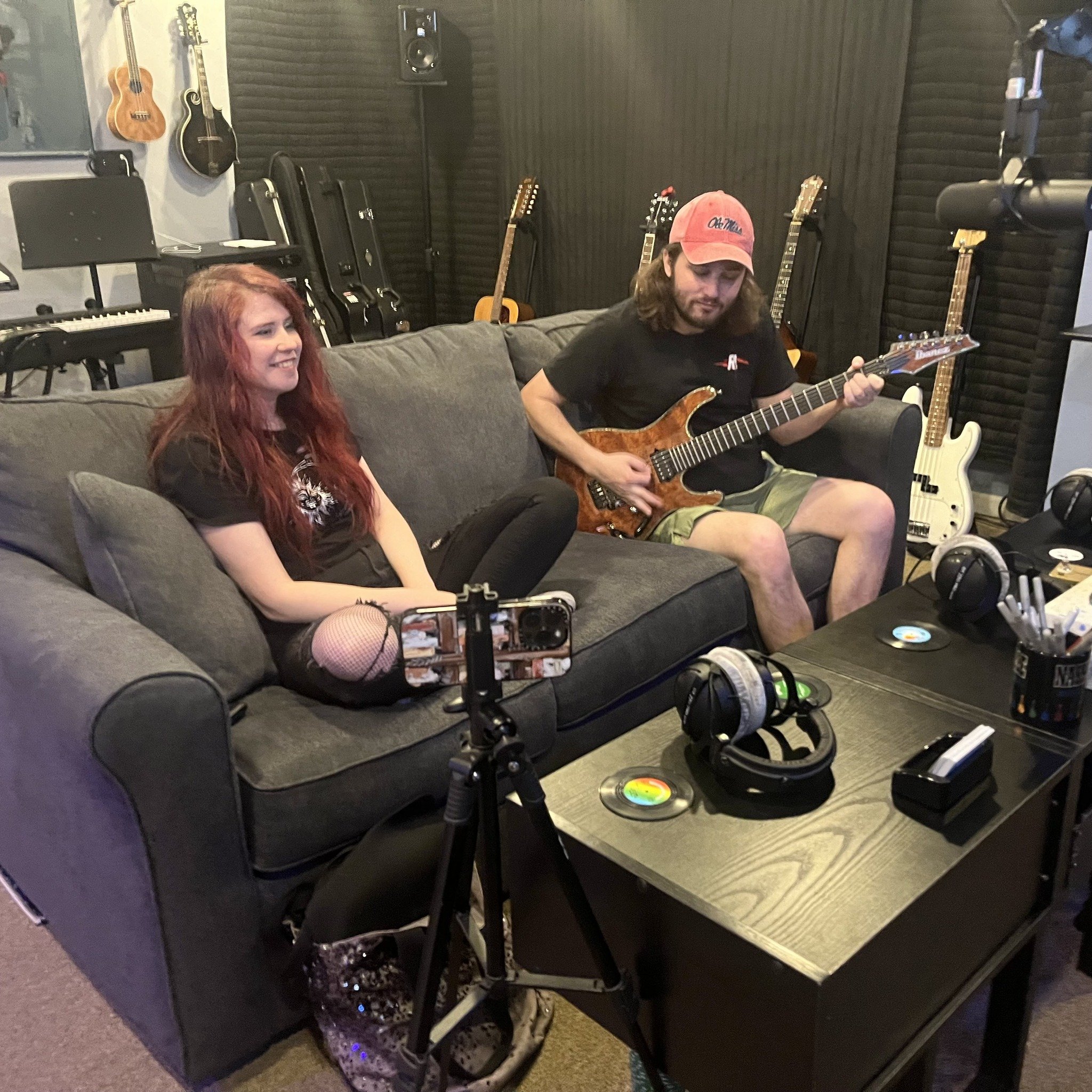 Infusing one of @leishaliz8's songs with @adamredfearn's epic shredding! 

Reach out to book a session or learn more&mdash;link in bio &gt;&gt;
.
.
.
#hiddencreekmusic #musicproducer #musicproduction #musicstudio #recordingstudio #recordingstudio #be