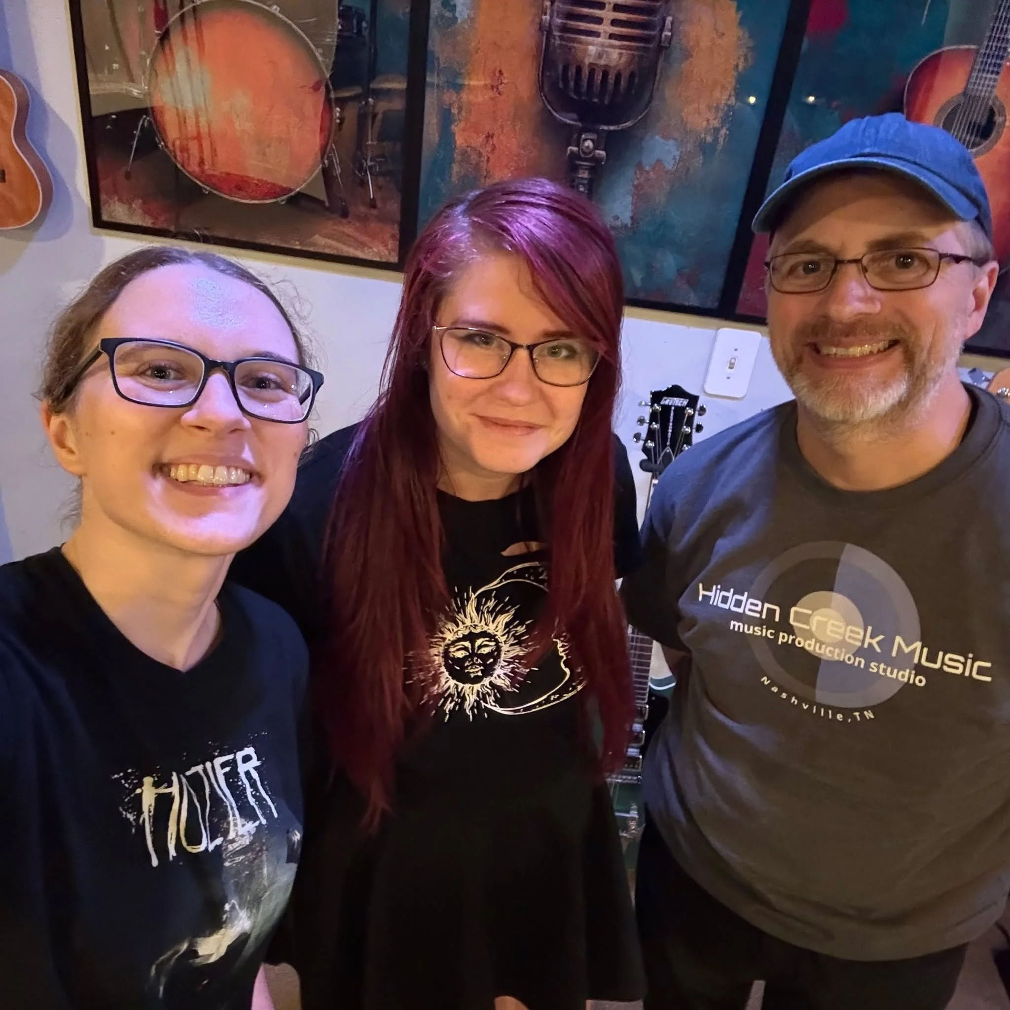 We couldn't be more excited to be making music with @leishaliz8 again!
@sarahmgrenier
Reach out to book a session or learn more—link in bio >>
.
.
.
#hiddencreekmusic #musicproducer #musicproduction #musicstudio #recordingstudio #record