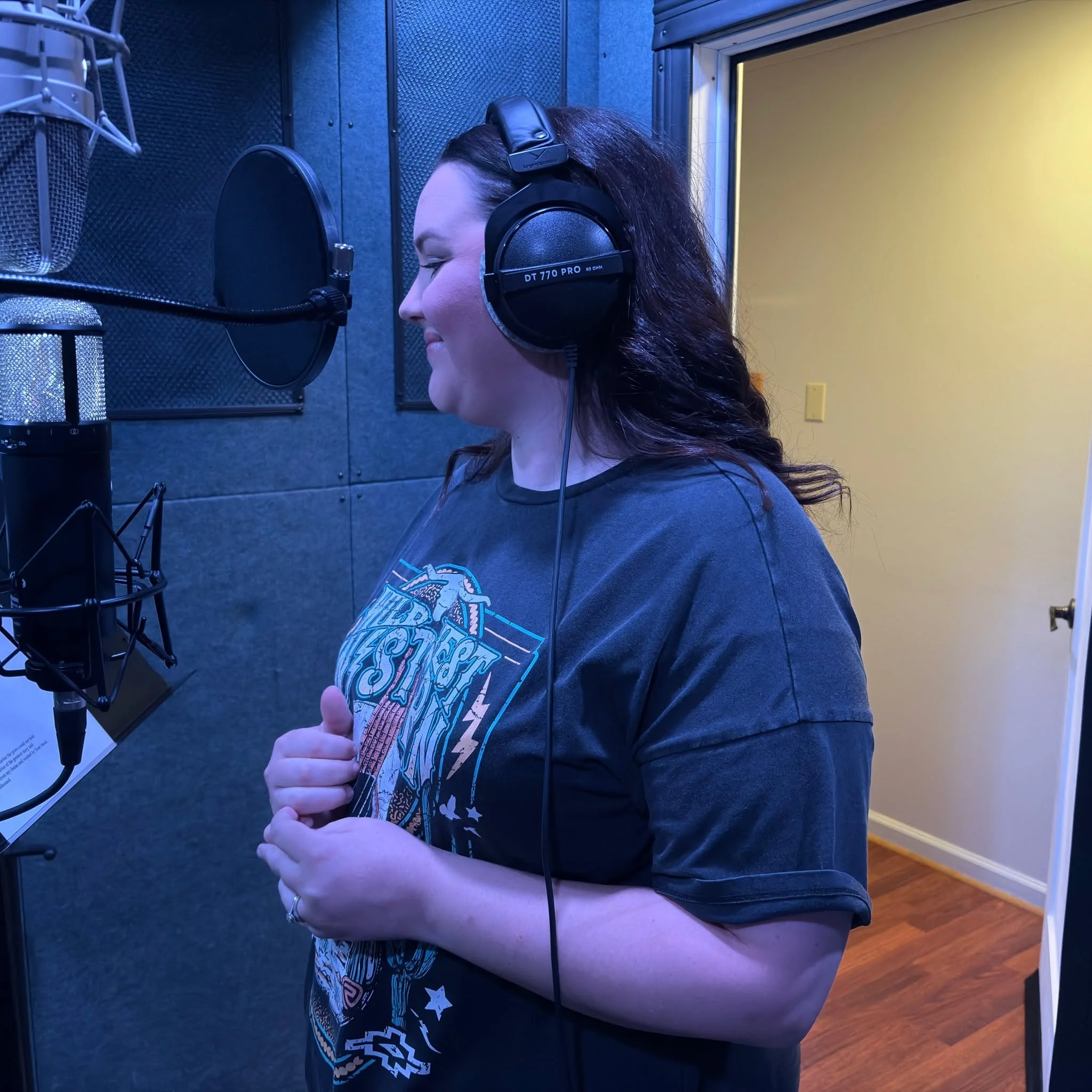 First session with @elizabethmccorkle__!
@taylortuke
Reach out to book a session or learn more—link in bio >>
.
.
.
#hiddencreekmusic #musicproducer #musicproduction #musicstudio #recordingstudio #recordingstudio #bellevuetn #nashville