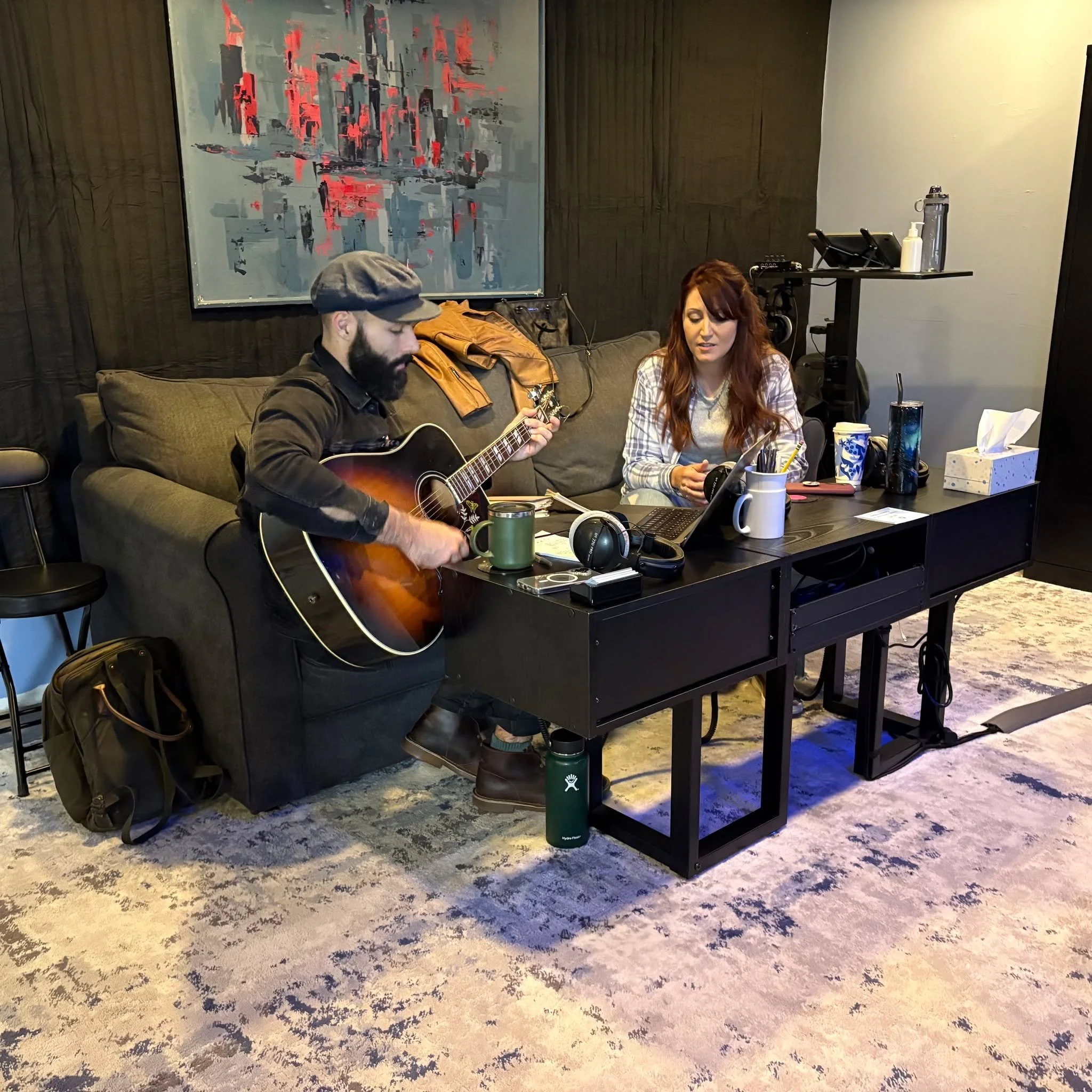 First session with @rseegal1! 
@taylortuke 

Reach out to book a session or learn more&mdash;link in bio &gt;&gt;
.
.
.
#hiddencreekmusic #musicproducer #musicproduction #musicstudio #recordingstudio #recordingstudio #bellevuetn #nashville #nashville