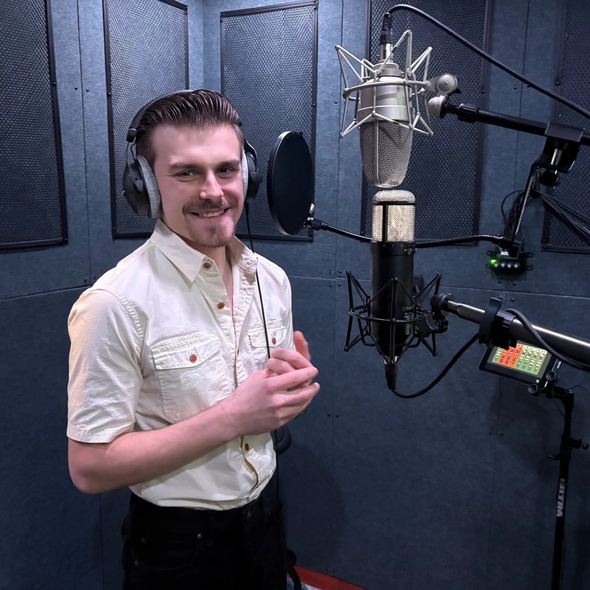 Making music with @tylerpronz! 

Reach out to book a session or learn more&mdash;link in bio >>
.
.
.
#hiddencreekmusic #musicproducer #musicproduction #musicstudio #recordingstudio #recordingstudio #bellevuetn #nashville #nashvilletn #nashvill