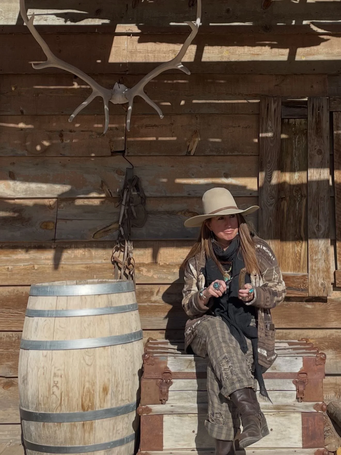 We had the best time at Mortenson Eaves Movie Ranch Holiday Market today @guacamole_is_extra @therealstephanmerkens