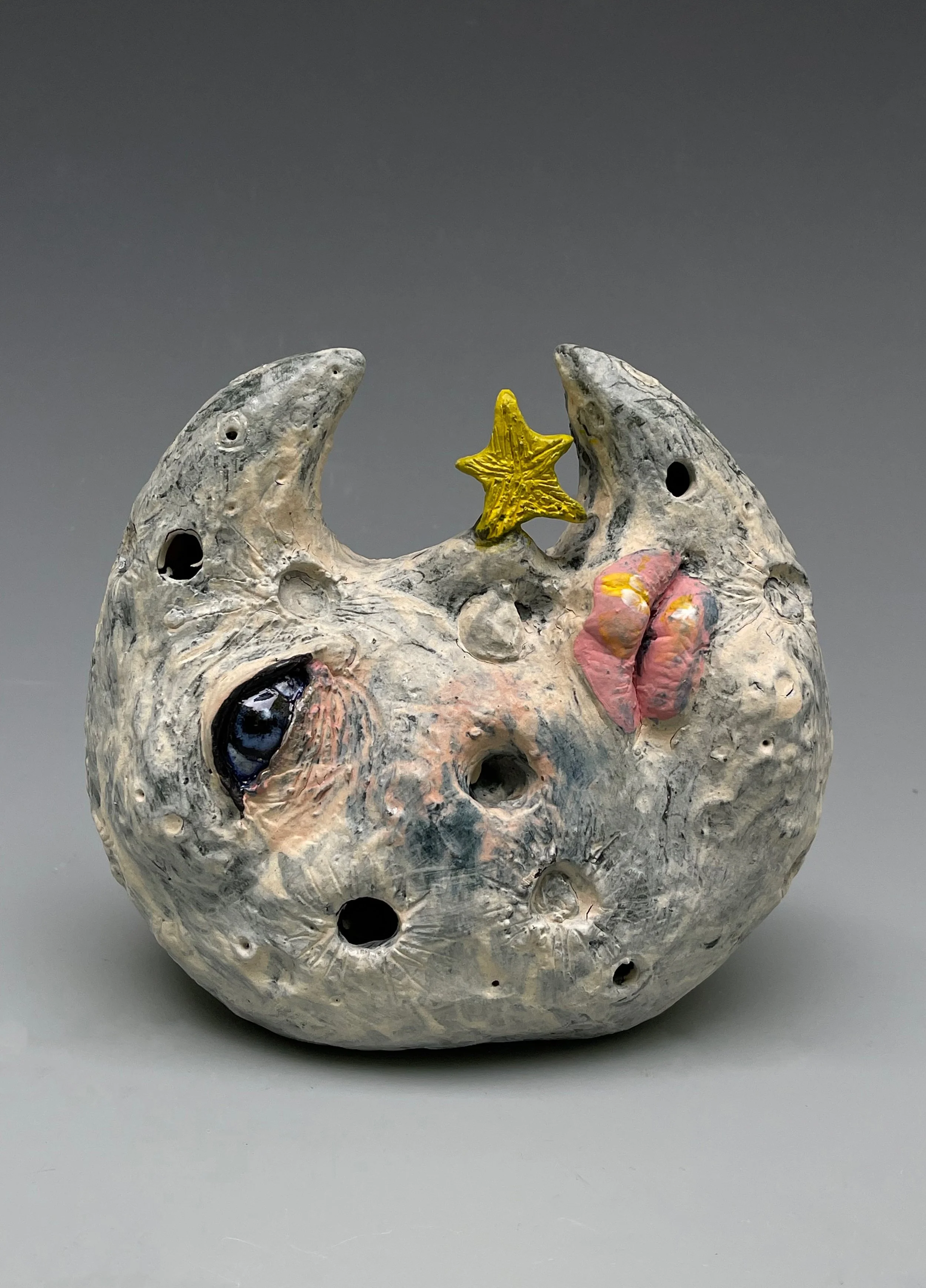 "Moonlight Kisses"-7”hx8”wx5”d