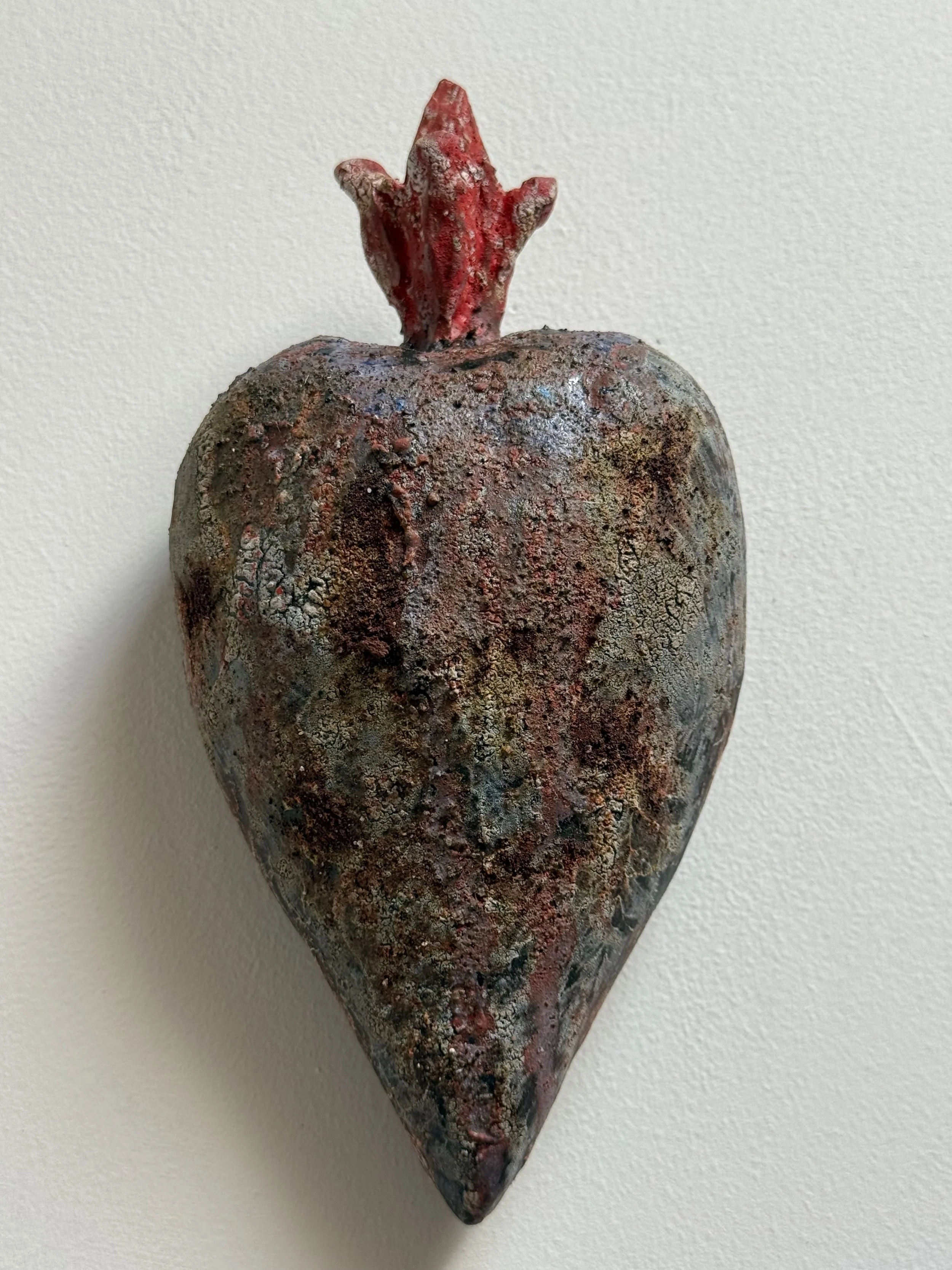 "Textured Sacred Heart" 7"hx4"wx2"d