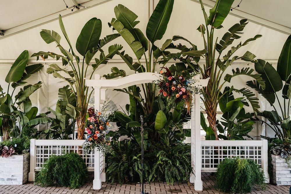 outdoor-wedding-venues-in-ontario-royal-botanical-gardens-039.JPG