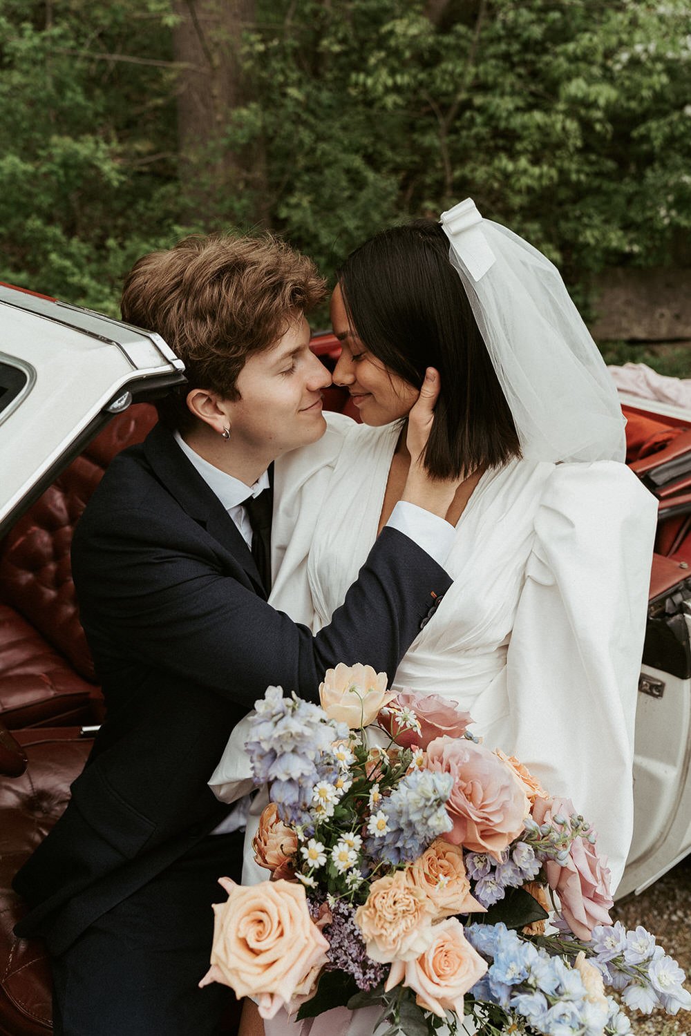 Hamilton-wedding-photographer-elopement-photography-ideas-Hamilton-Ontario-019.JPG