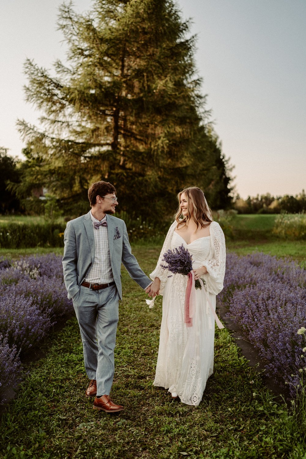 Amare-Studios-how-to-plan-an-ontario-adventure-session-Avalon-lavender-farm-wedding-photos-0018.JPG