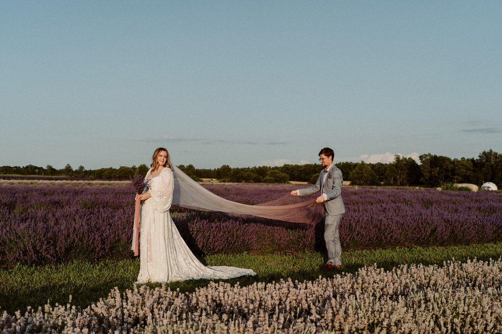 Amare-Studios-how-to-plan-an-ontario-adventure-session-Avalon-lavender-farm-wedding-photos-0031.JPG
