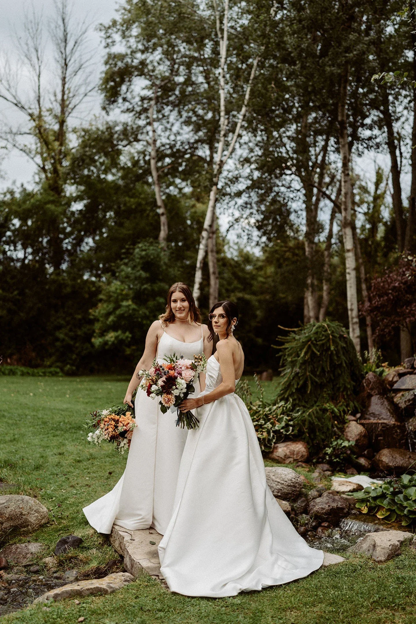 J + S at Holland Marsh Wineries. This one was so good. 🫶🏼

Flowers @an.archyacre
Dress @catherinelangloisbridal
Venue @@hollandmarshwineries
*
*
*
*
*
#TorontoWeddingPhotographer #NiagaraWeddingPhotographer #HamiltonWeddingPhotographer #EditorialWe