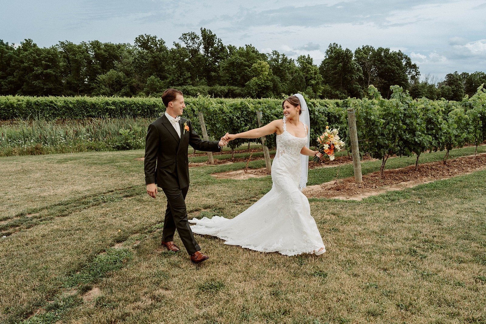 best-niagara-wedding-venues_the-hare-winery (2).jpg