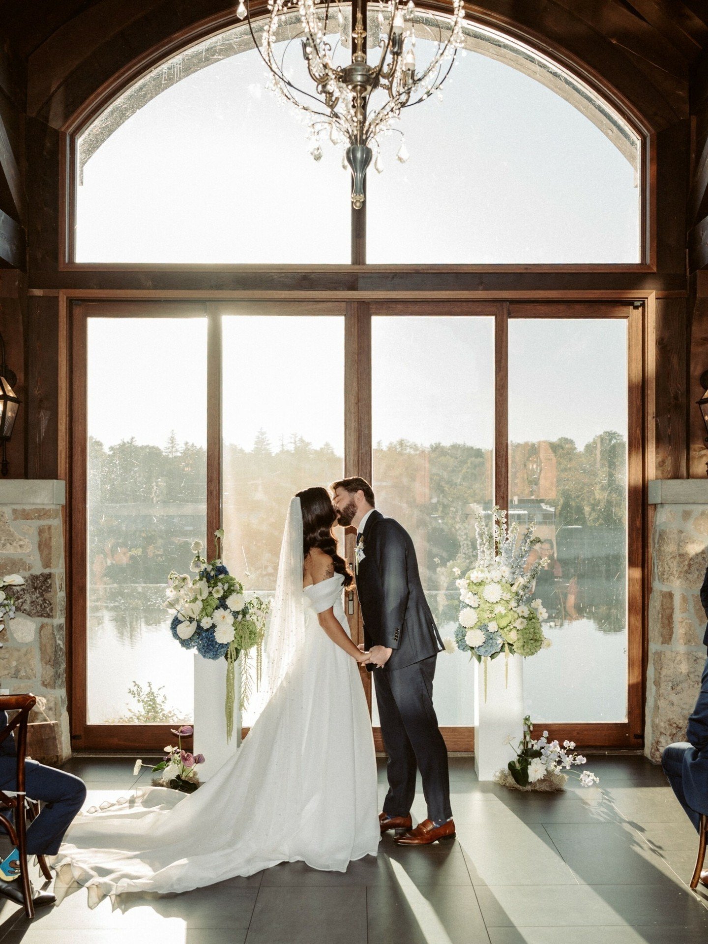 Jessica and Tyler at @cambridge_mill and honestly this venue never gets old for us.

If you love old-world texture with river light, Cambridge Mill just hits differently. The glass Pavilion, the Grand River behind the vows, the stone walls and dark b