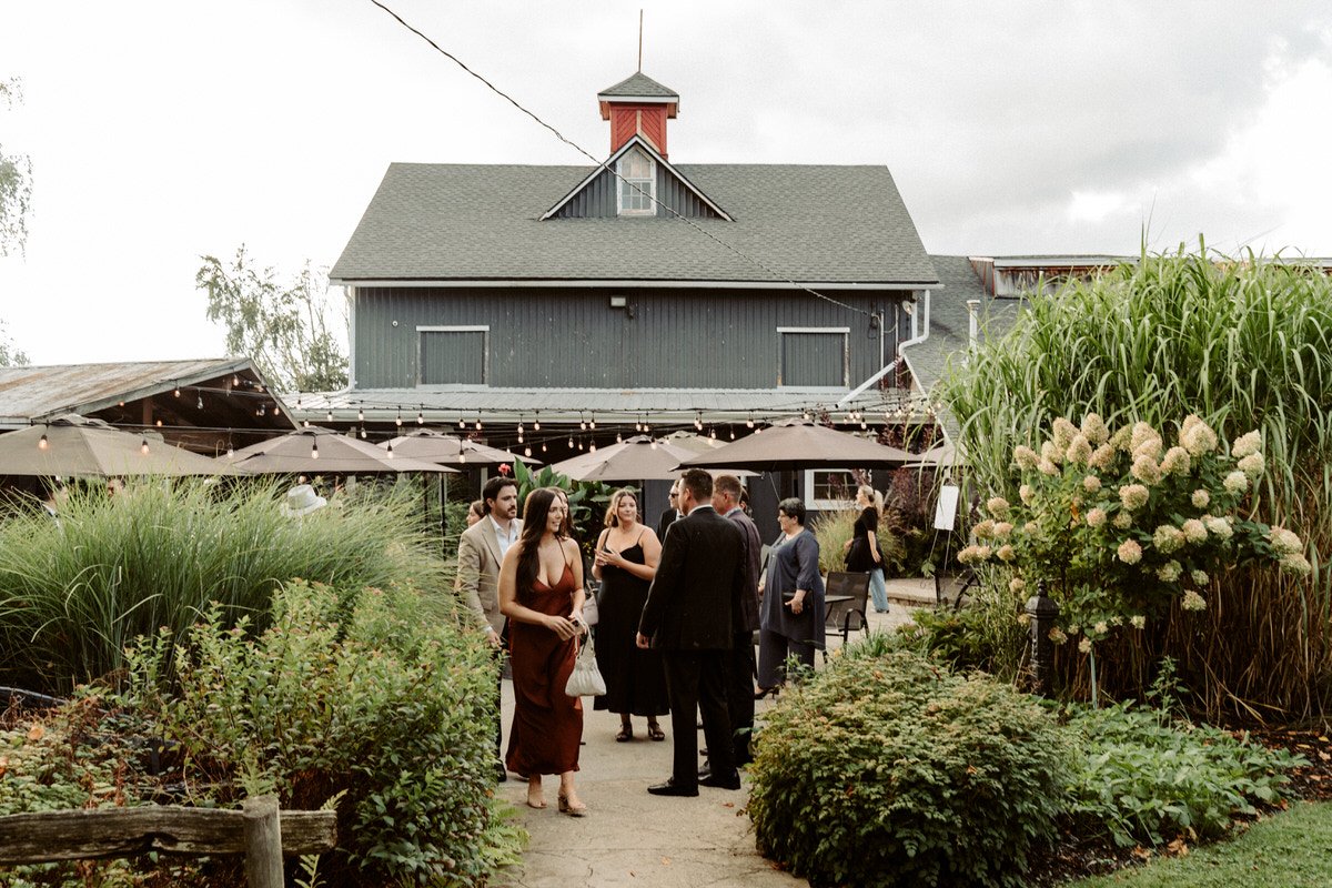 best-niagara-wedding-venues-Honsberger-Estate-Winery-Amare-Studios-0007-1.JPG