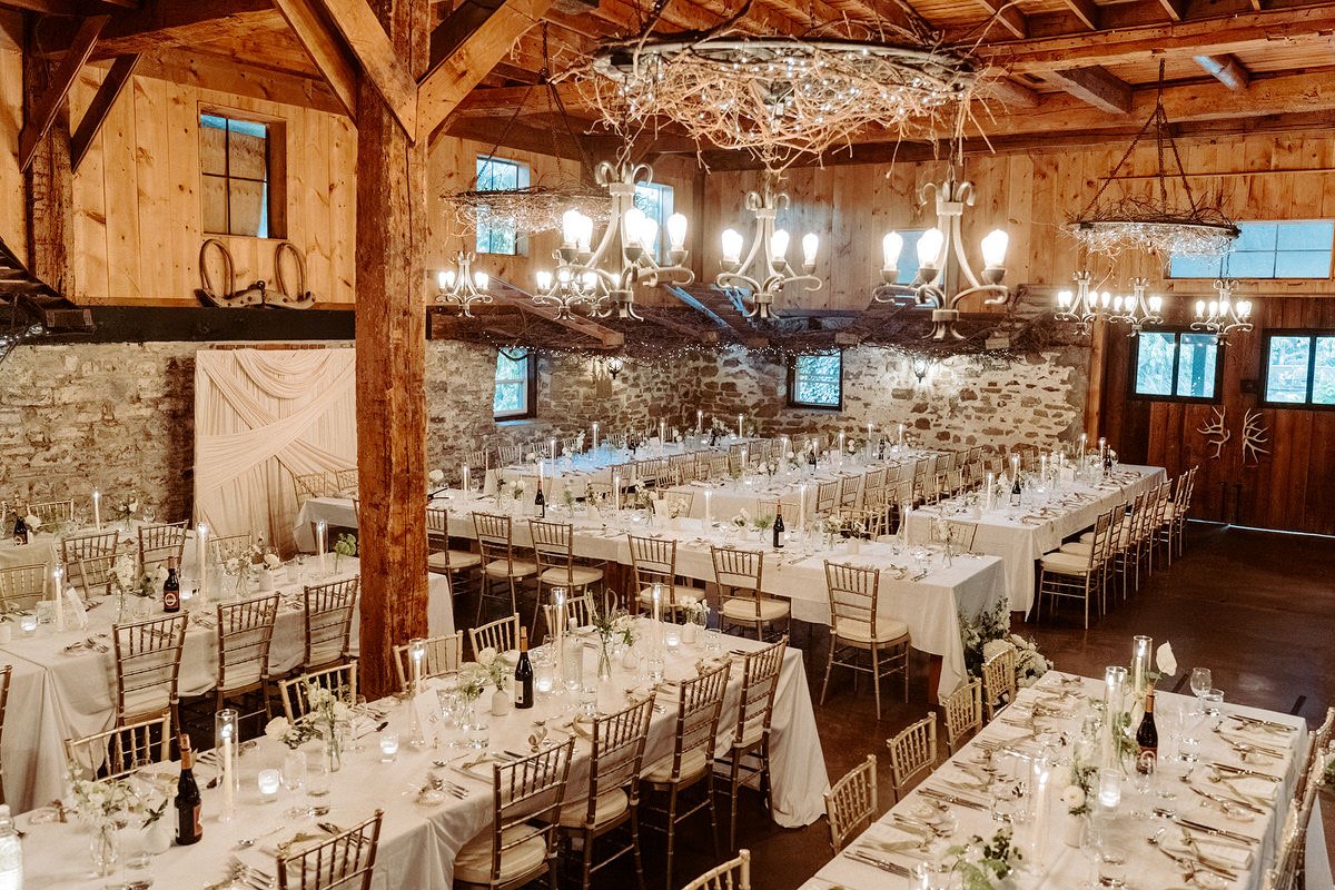 best-niagara-wedding-venues-Honsberger-Estate-Winery-Amare-Studios-0017-1.JPG
