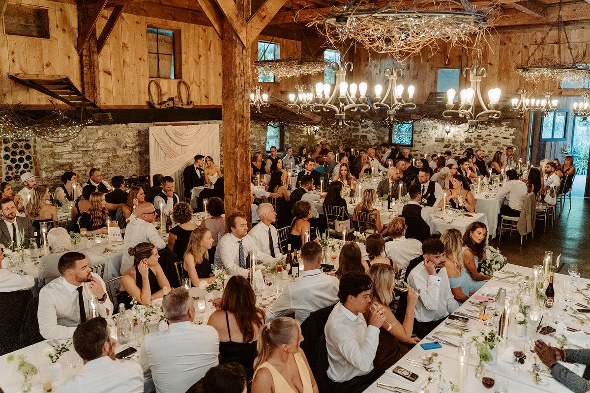 best-niagara-wedding-venues-Honsberger-Estate-Winery-Amare-Studios-0018-1.JPG