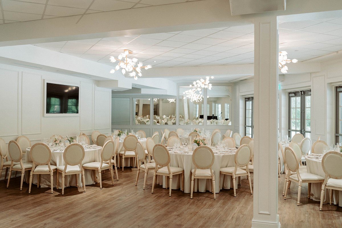outdoor-wedding-venues-in-ontario-doctors-house-Amare-Studios-0012.JPG