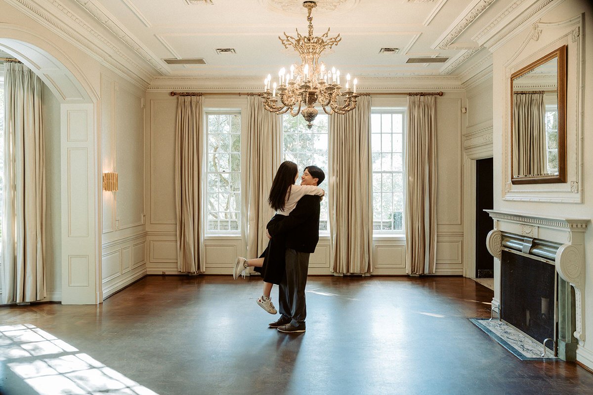 outdoor-wedding-venues-in-ontario-graydon-hall-manor-Amare-Studios-0004A.JPG