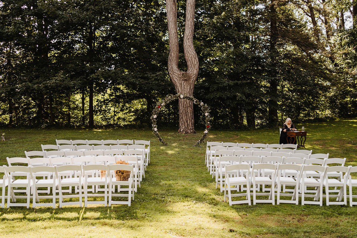 outdoor-wedding-venues-in-ontario-elsie-perrin-williams-estate-Amare-Studios-0013.JPG