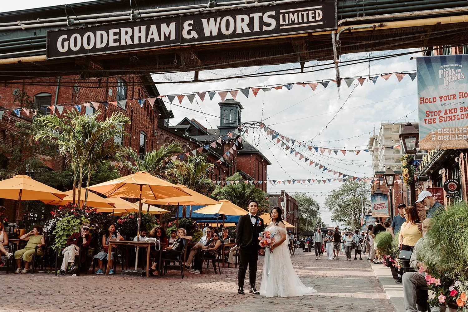 The Complete Wedding Day Timeline Guide for Toronto Couples