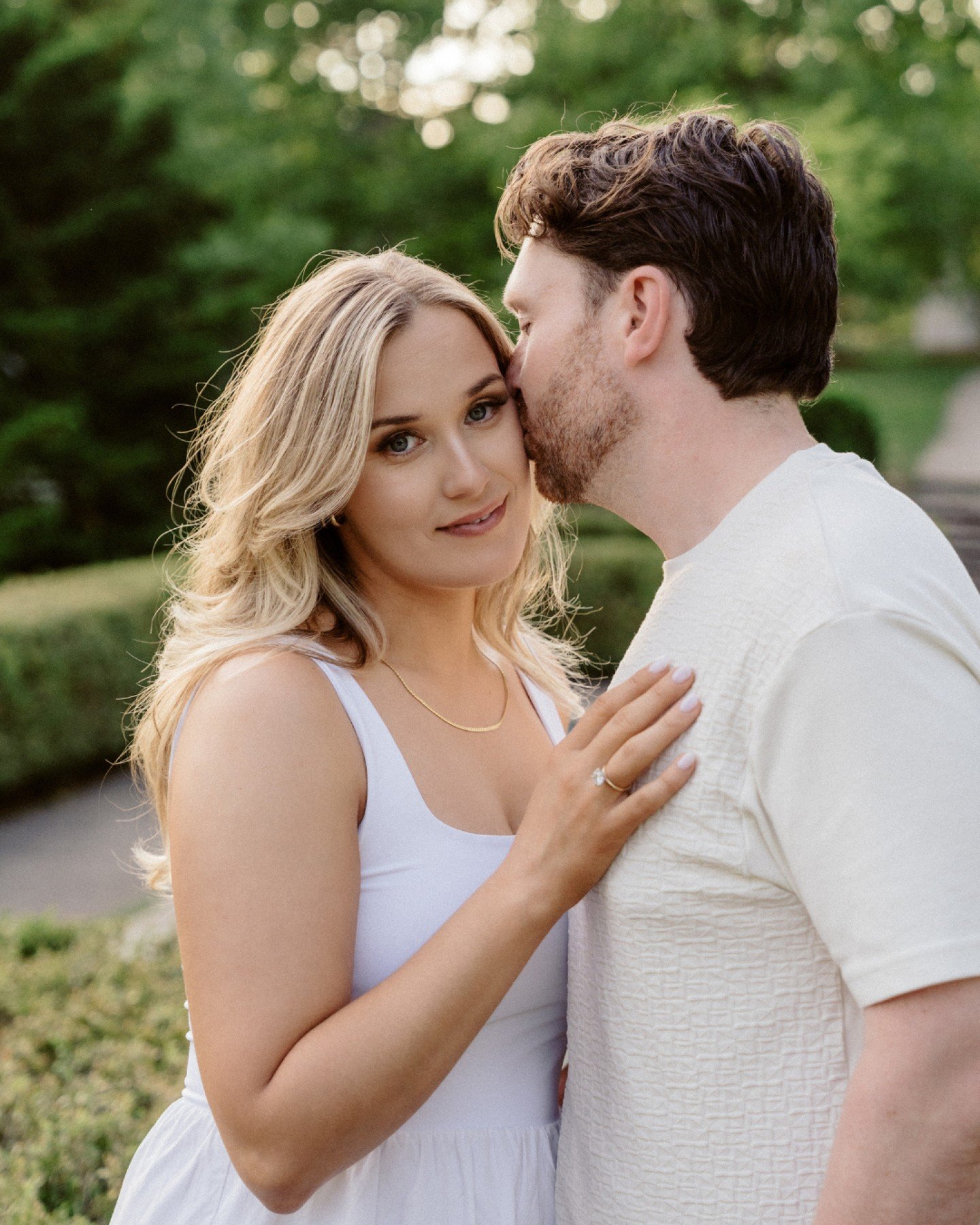 High Park engagement photos hit different when it's actually your neighbourhood.

Oksana and Bryson live just down the road from High Park so when they said they wanted to shoot there it wasn't just about the location. it was about the place they wal