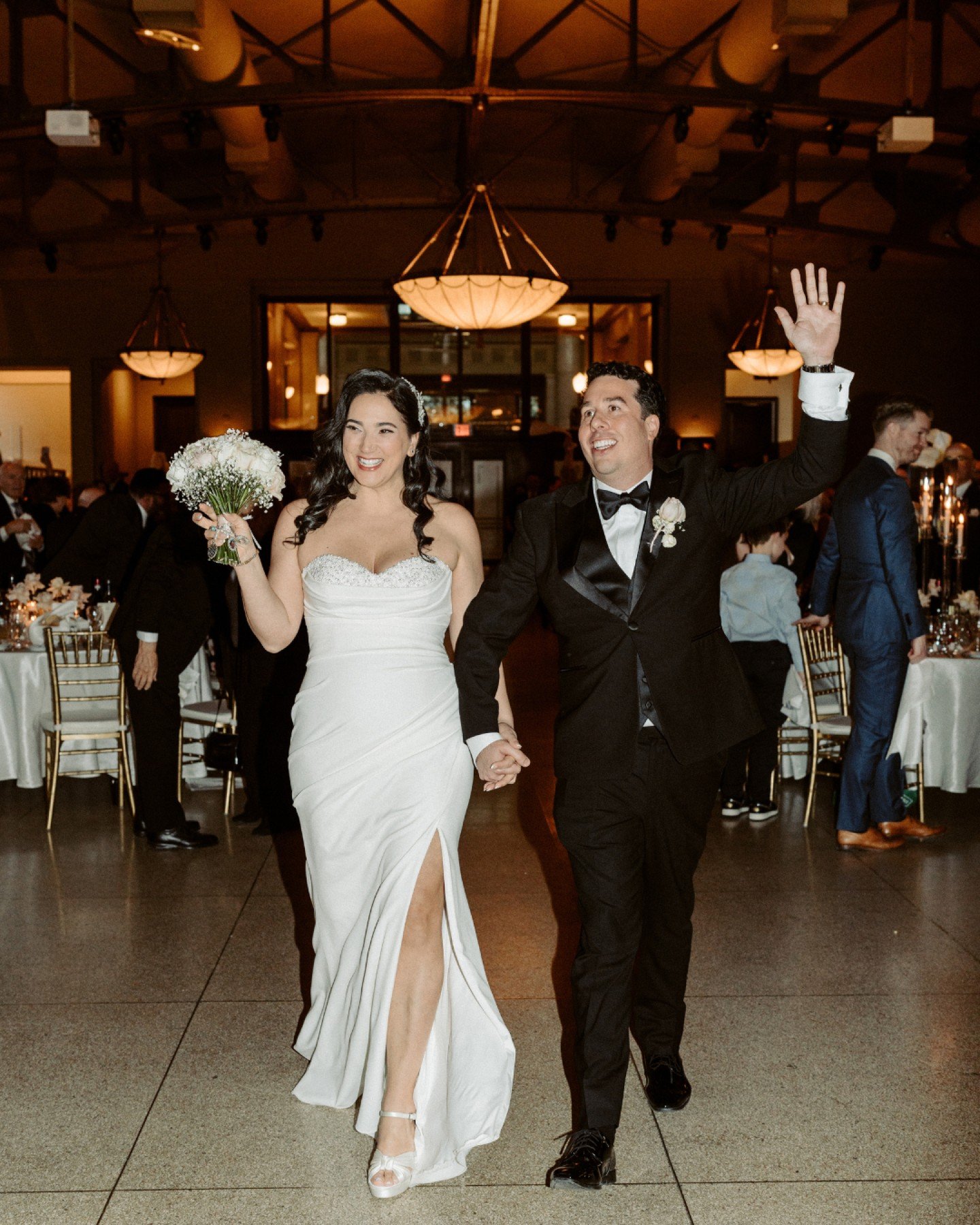 Liuna Station in Hamilton for Deanne and James 🕊

Honestly every time we shoot at Liuna it feels like we're surrounded by so much history and elegance. The ceilings, the train platforms, the whole space has such a unique vibe 🫶🏼

250 people and it