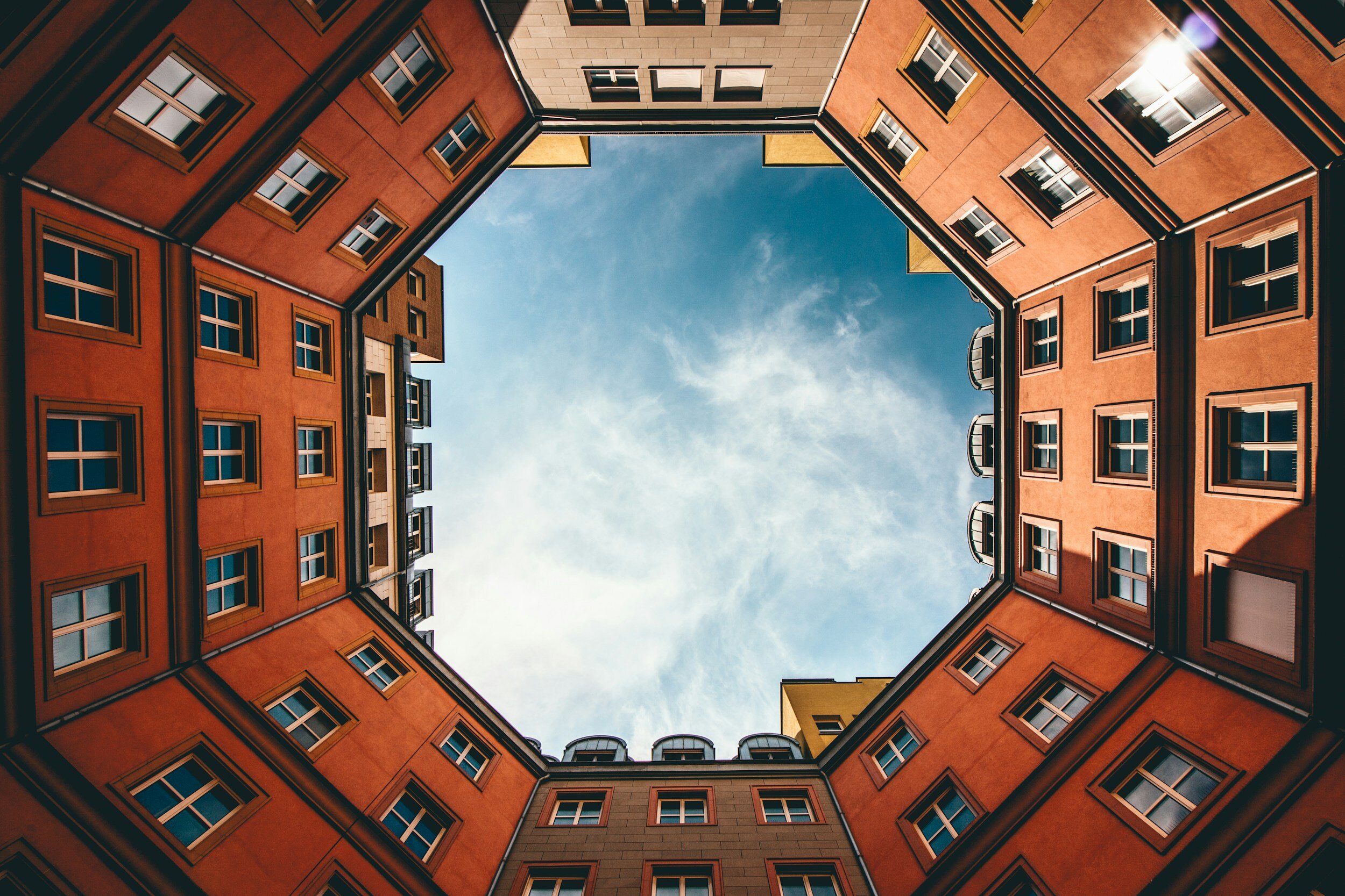 Complexity of Apprehension without Therapy