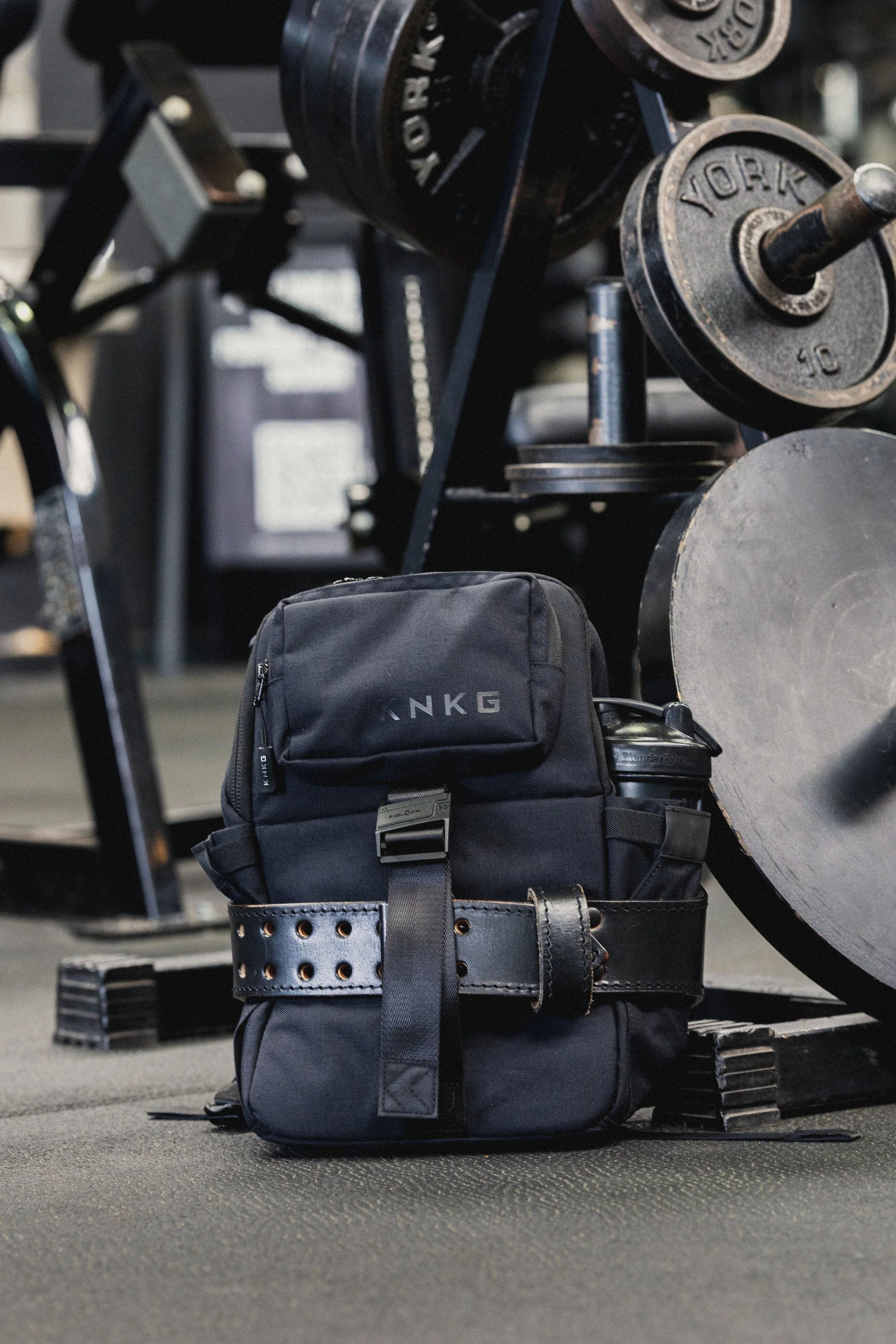 MiniPLUS_Backpack_Black_Lifestyle-1.jpg