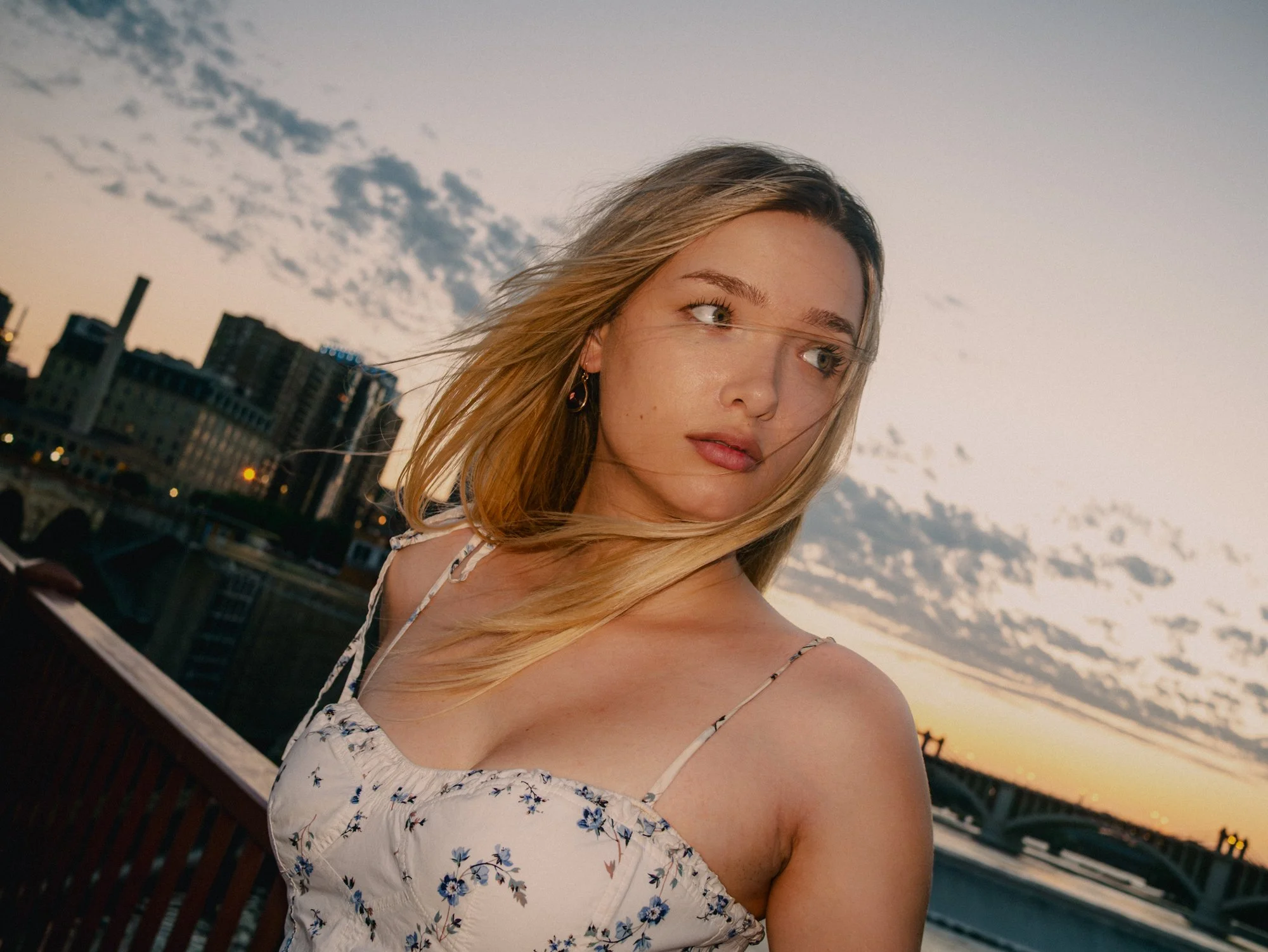 Golden Hour - Lifestyle, Fashion
