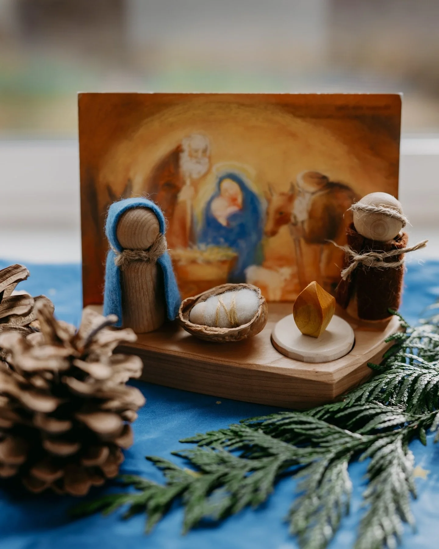 ✨Simple Waldorf inspired nativity. This nativity set is made with wooden peg dolls, twine, felt scraps and a walnut shell. And it requires no sewing or glue. My kind of project! My kids love getting this out every December. It&rsquo;s become such a s