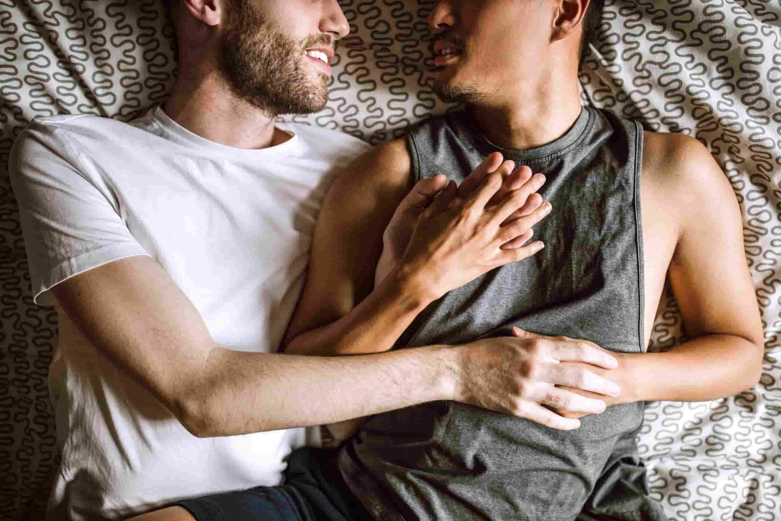 Gay Relationship Advice: Tips and Strategies for Healthy Gay Couples