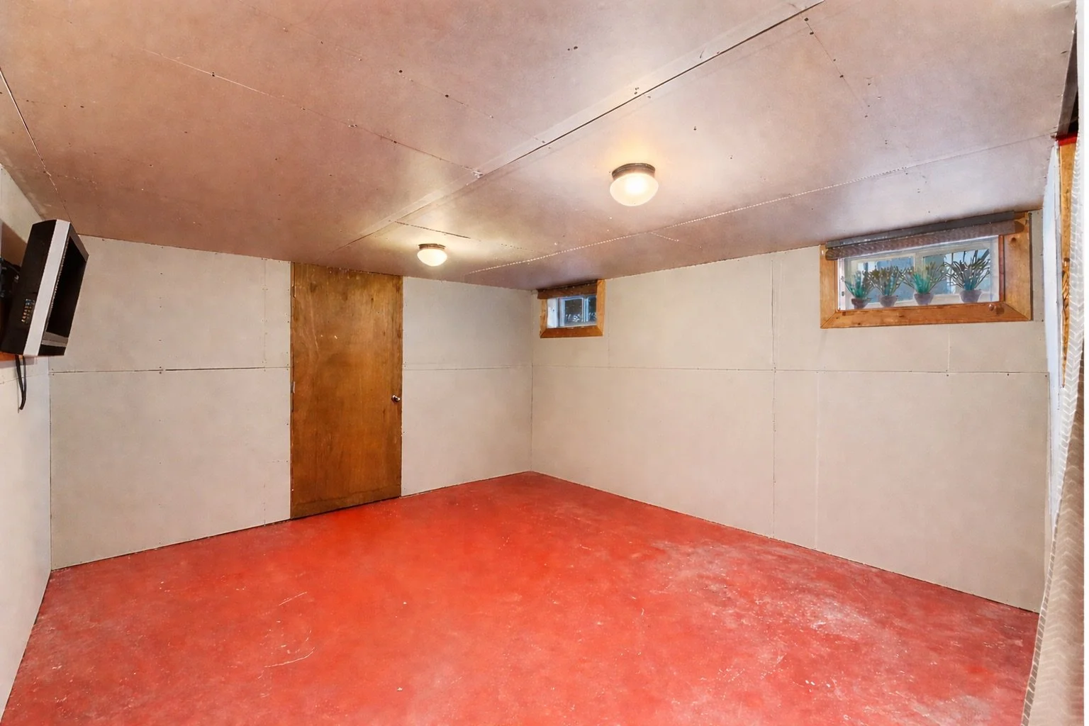 Basement room