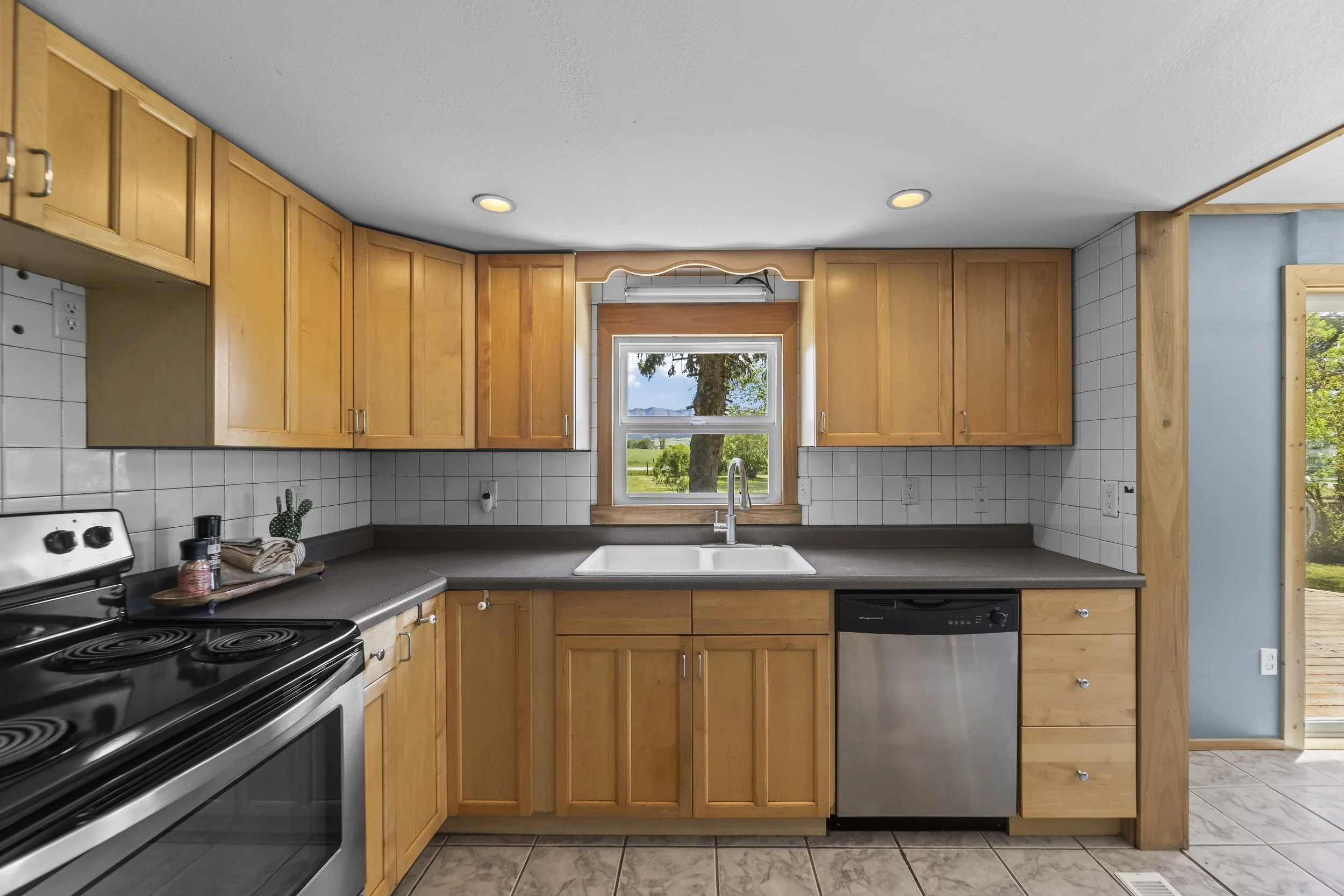 Kitchen sink view.JPG