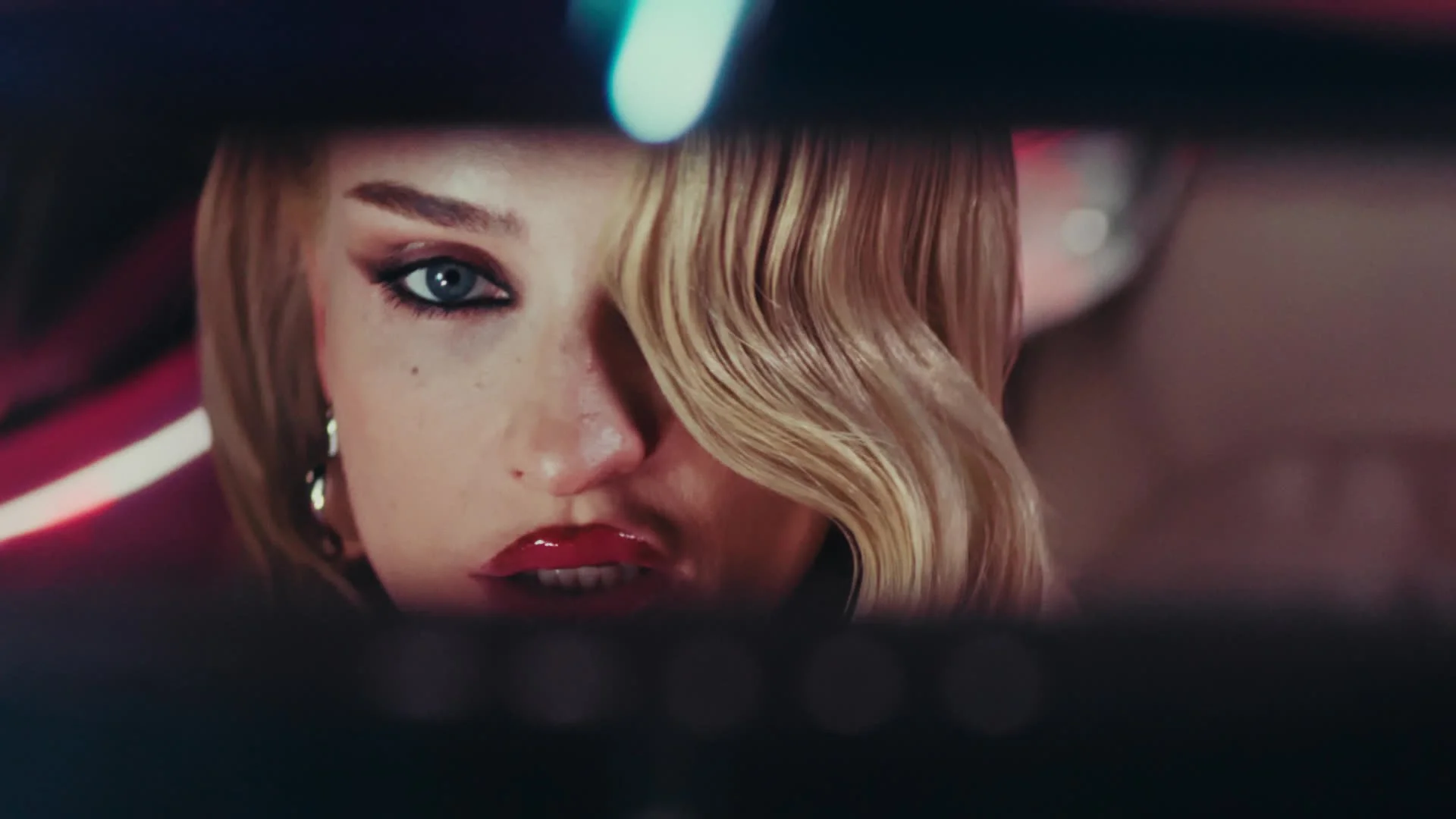 frame_4287.jpg