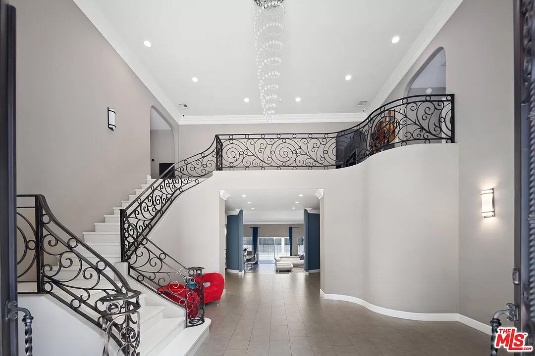 8826 Oak Park Ave013.jpg