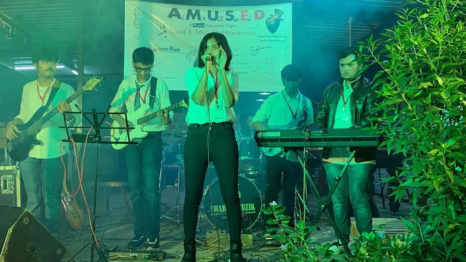 Students performing live