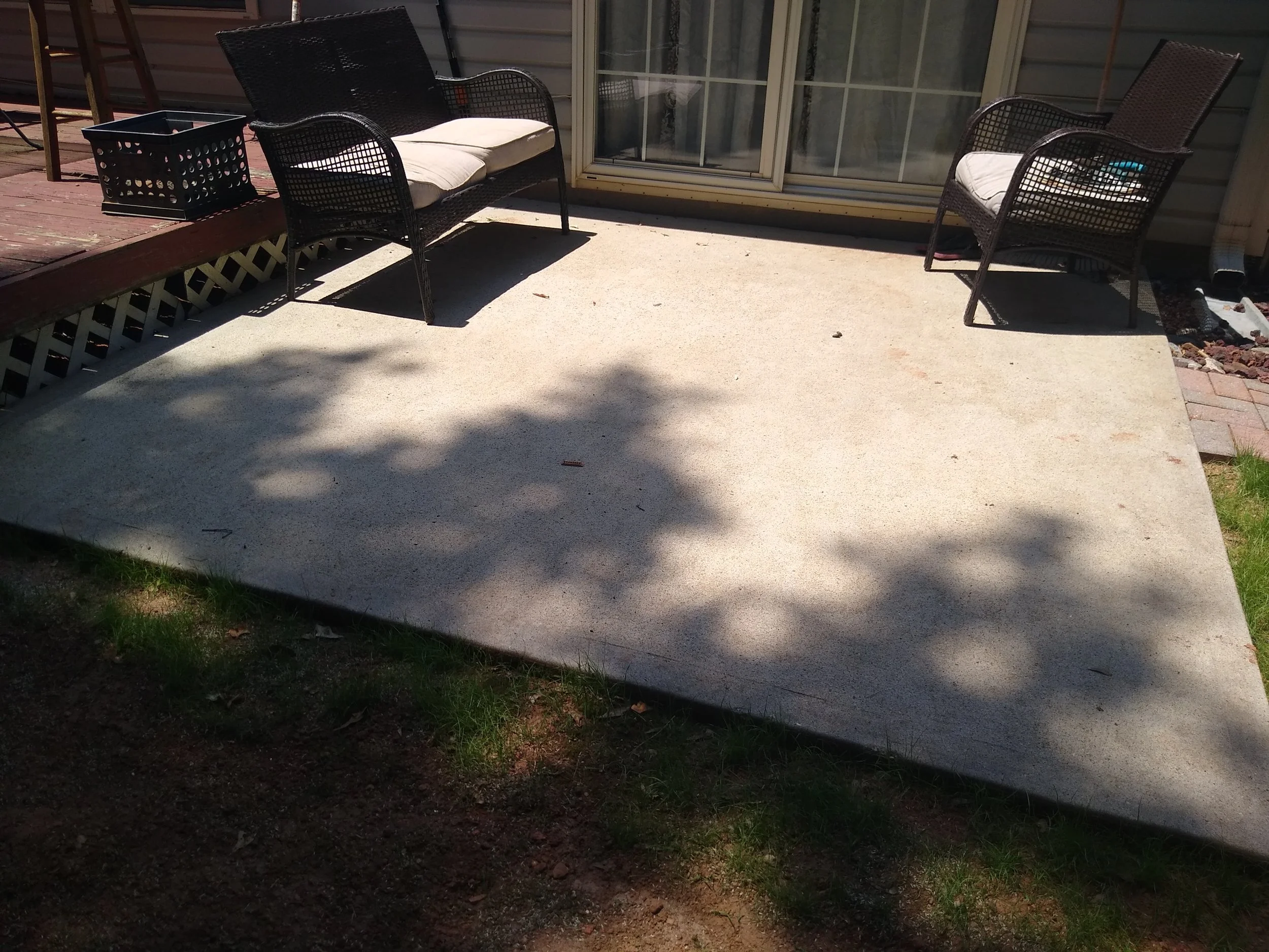 Patio Anderson 29625 (Before).jpg