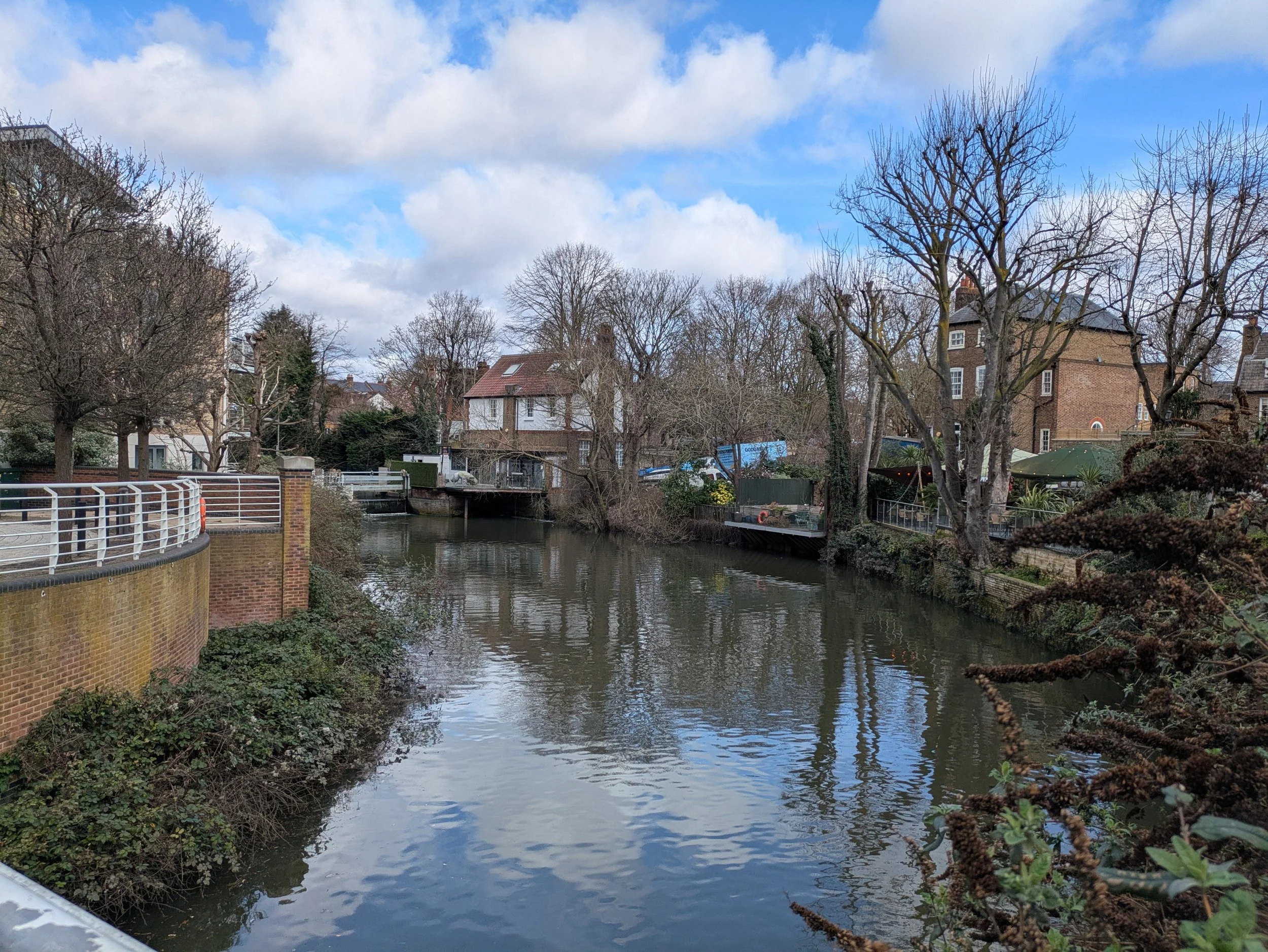 Near Brentford Lock area