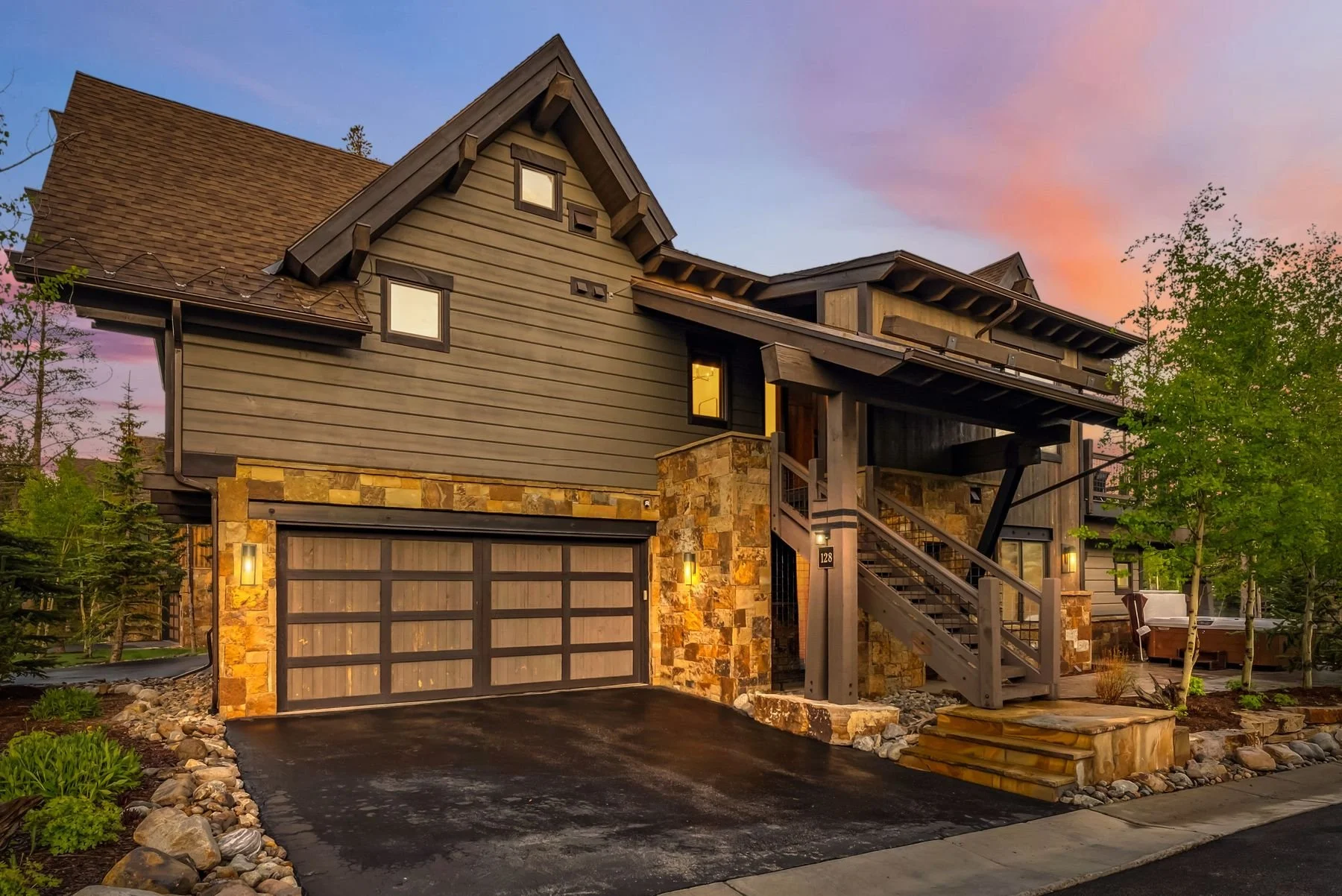 128 Union Trail | PENDING