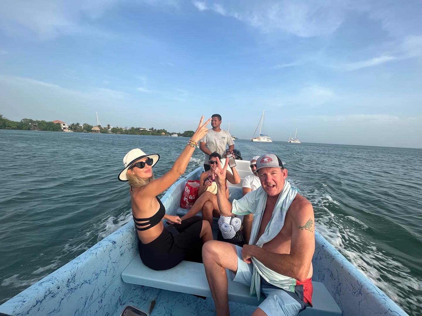 Cheers to paradise. 

#boatlife #placencia #belize #waves #familytime