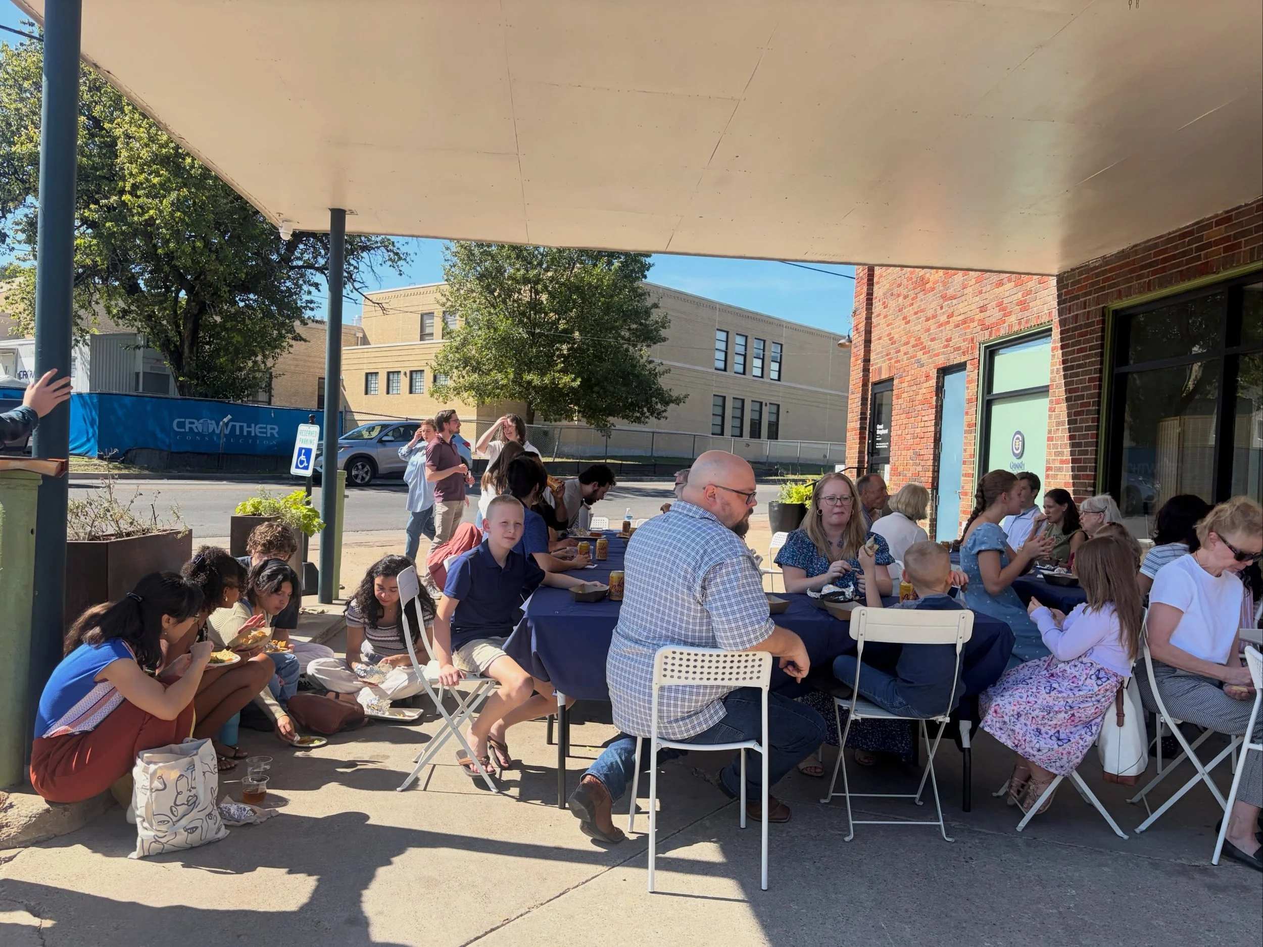 We thank the Lord for our volunteers!
Last Sunday we gathered with the many who share the responsibilities of playing music, making coffee, leading children, serving communion, welcoming others, and more. We are all setting the table for our neighbor