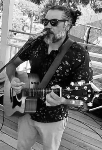 Live Music with Gabe Lopez