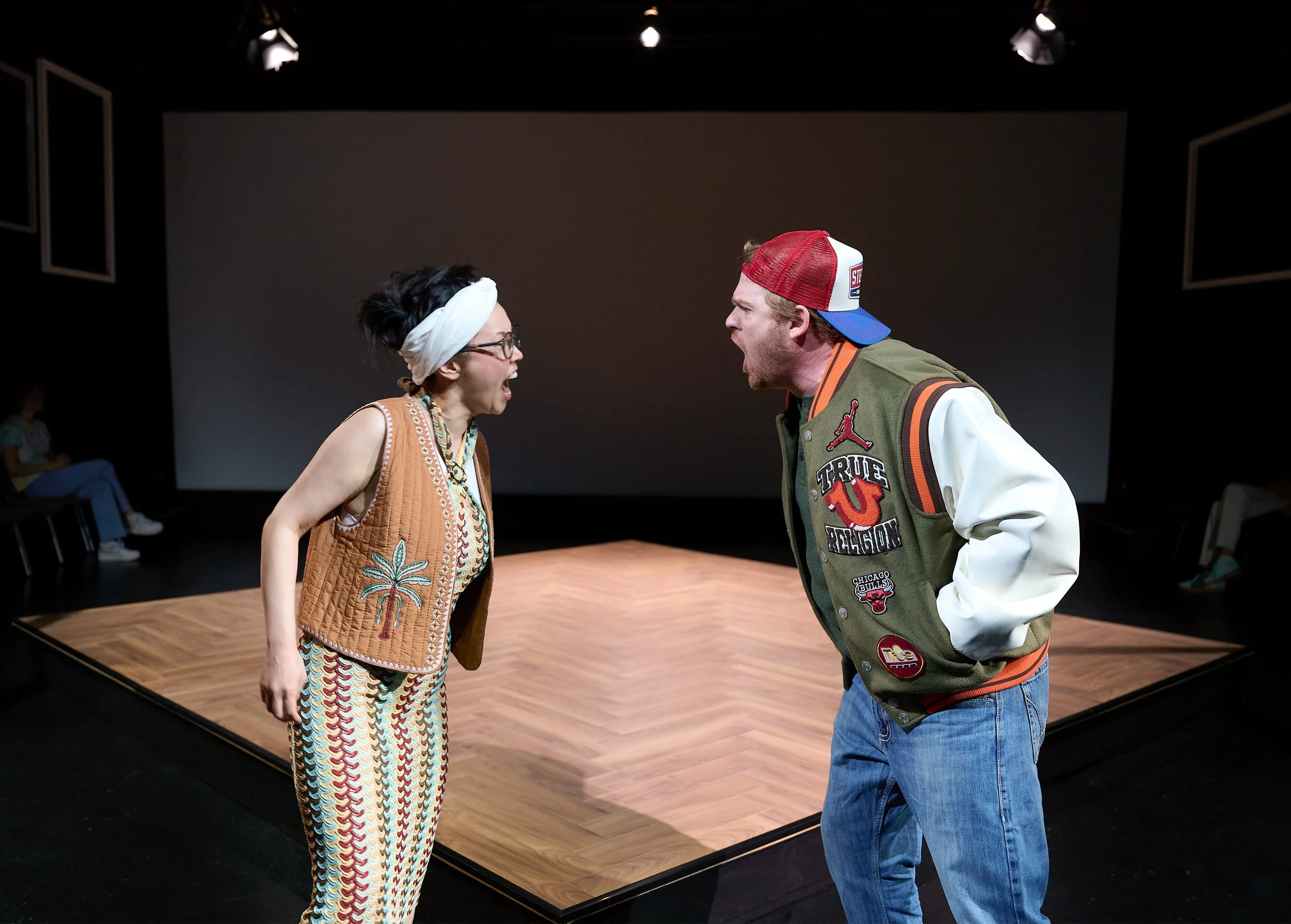 Theater_Koblenz-Bevor-es-ganz-dunkel-wird-2.jpg