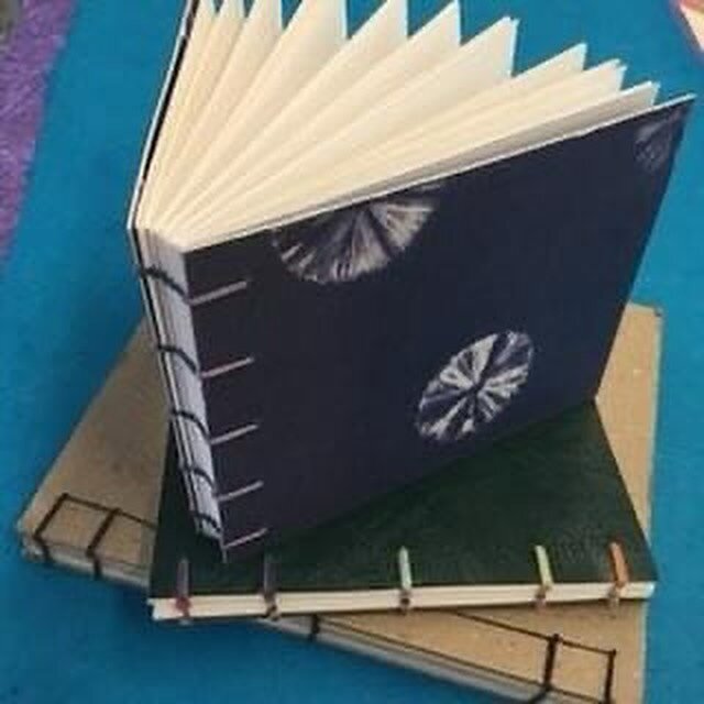 Join us tomorrow from 12:30 pm to 3:30 pm for a very fun, and easy Simple Bookmaking Workshop. Taught by Terri Thoman, Owner of @paperartsdallas and 
Dallas Artisan Fine Print.

Turn the page... Learn how to create a wonderful little book that can be