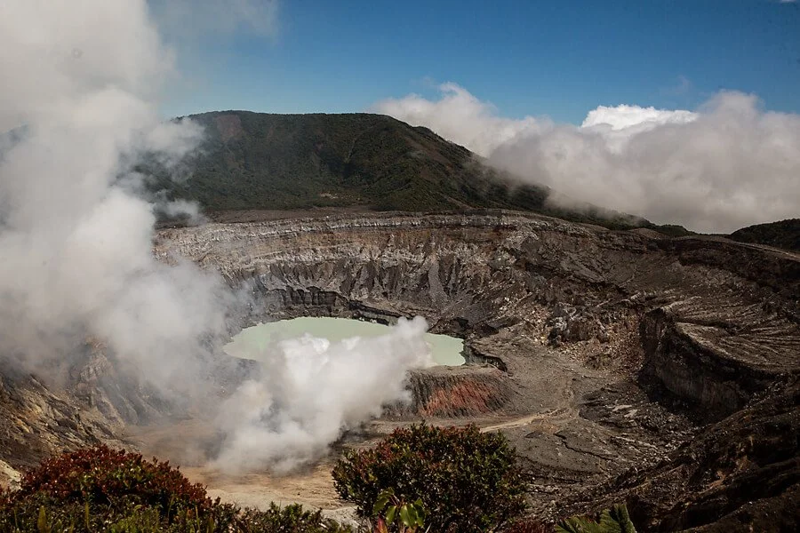 Poas-volcano-3s.jpg