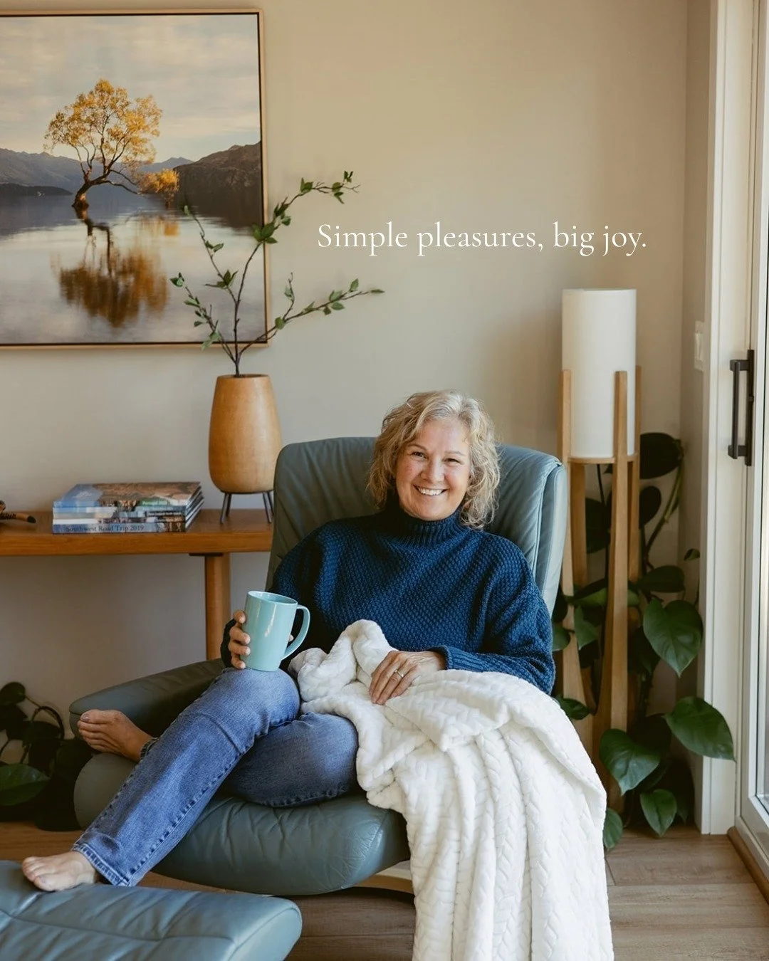 Warm coffee. Sun through the window. A laugh that caught me off guard.

None of it was a big deal. All of it made the day good.

What was your simple pleasure today?

#personaldevelopment #growthmindset #selfawareness